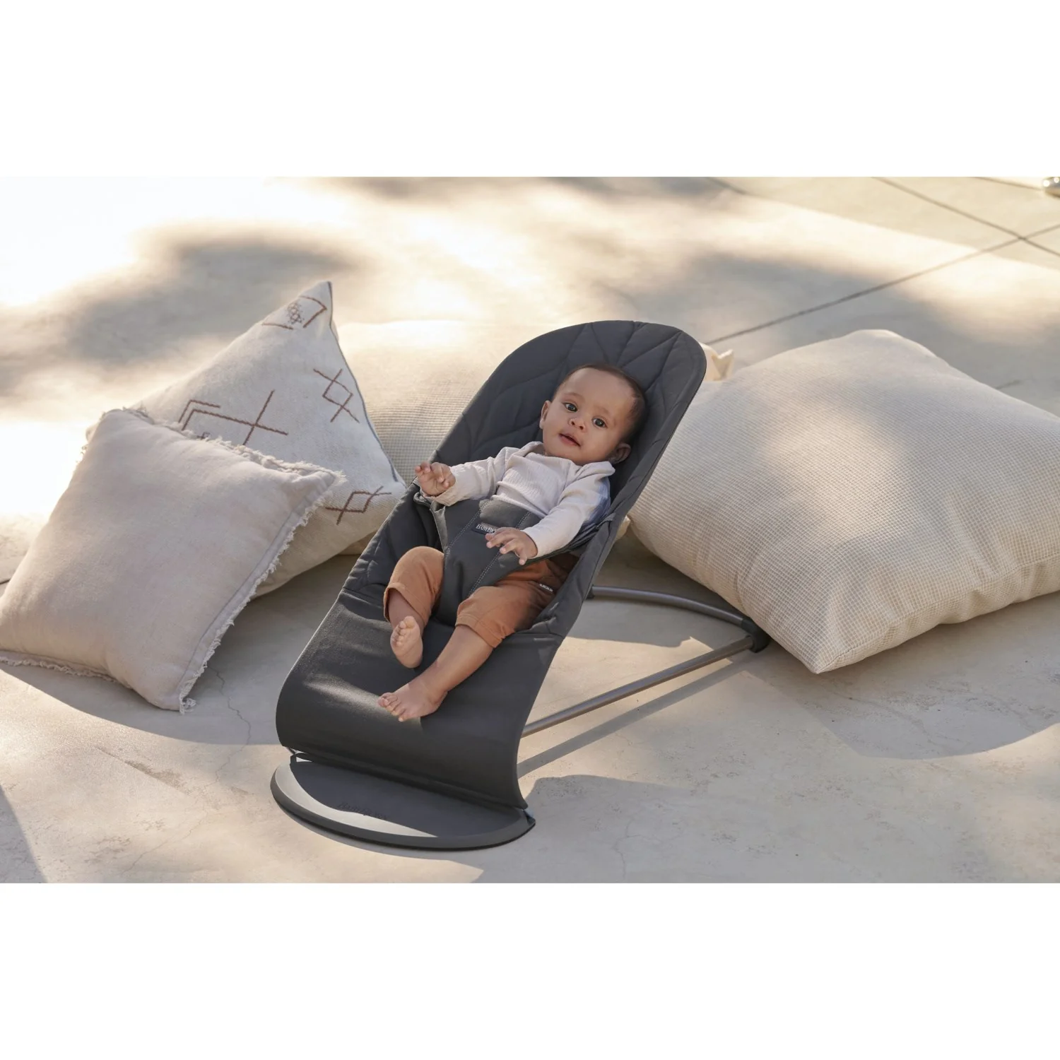 BabyBjörn Anthracite Grey Bouncer Bliss - Woven, Flower Leaf Quilt - Image 20