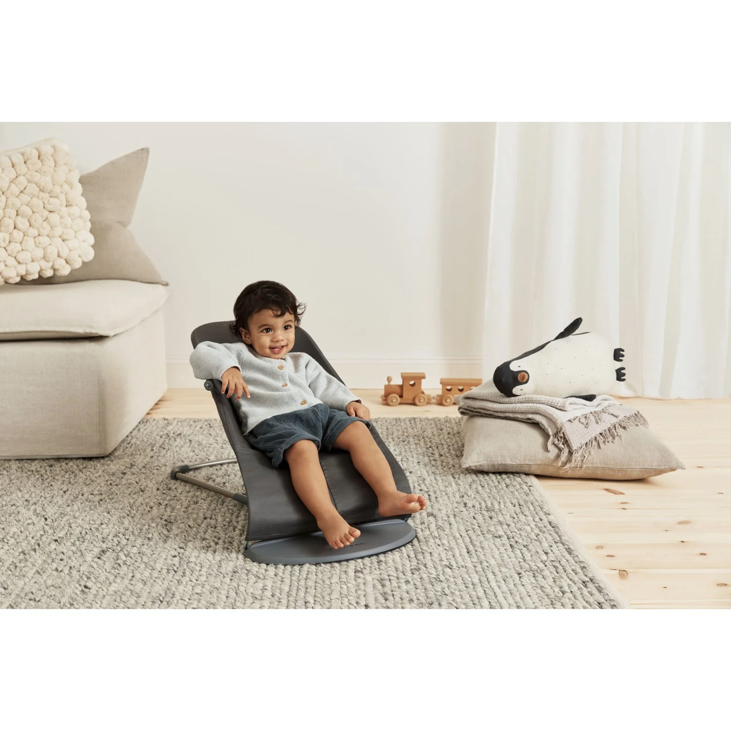 BabyBjörn Anthracite Grey Bouncer Bliss - Woven, Flower Leaf Quilt - Image 29