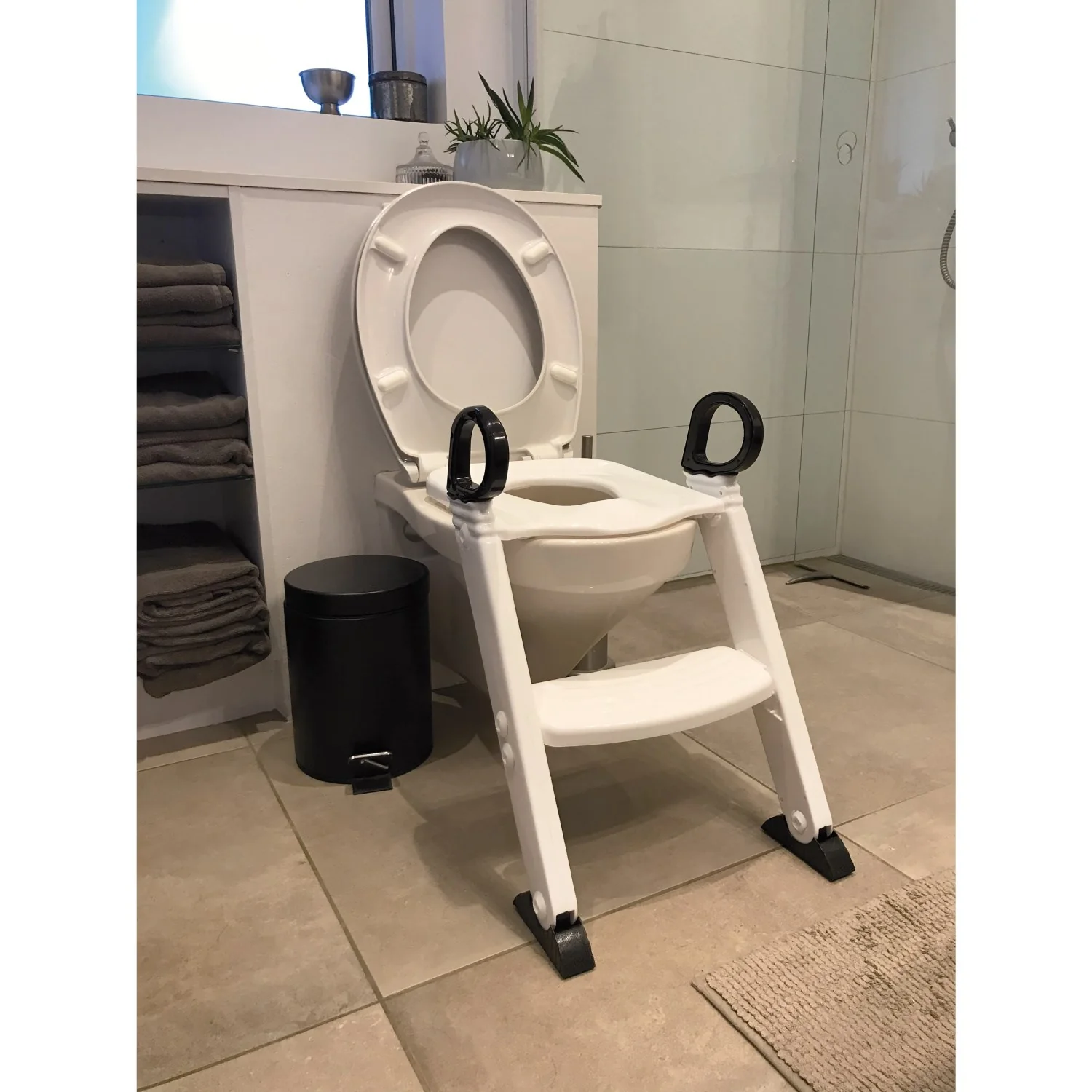 BabyDan Toilet Trainer W. Step - Image 2