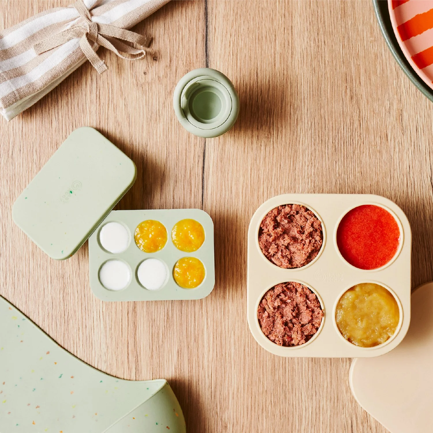 Babymoov Multi Silicone Containers & Feeder Set - Image 6