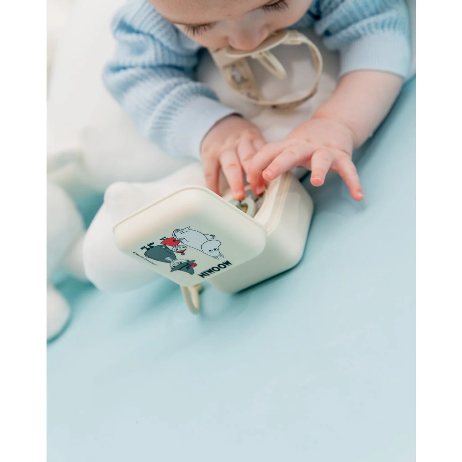 Bibs X Moomin Ivory Pacifier Clip Loop - Image 4