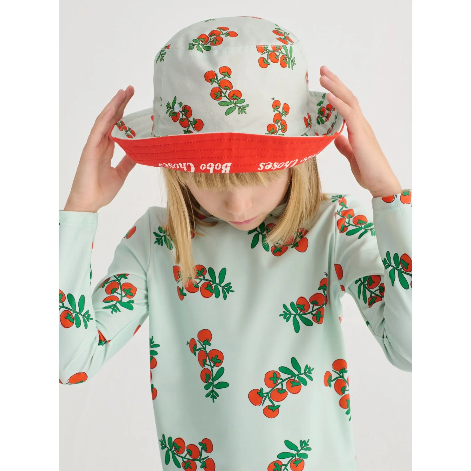 Bobo Choses Red Juicy Tomatoes All Over Reversible Hat - Image 3