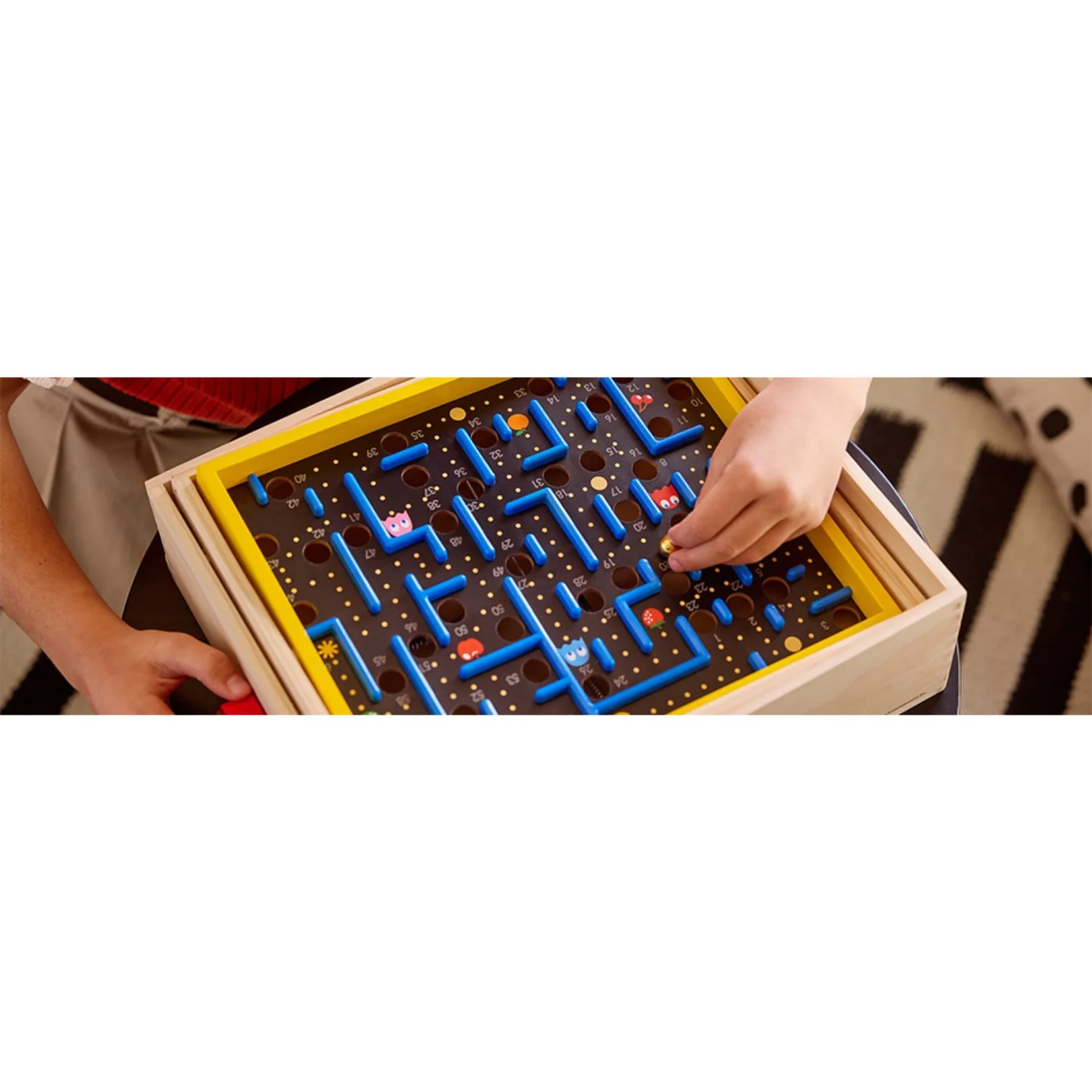 BRIO® 34065 Pac-Man Labyrinth - Image 4