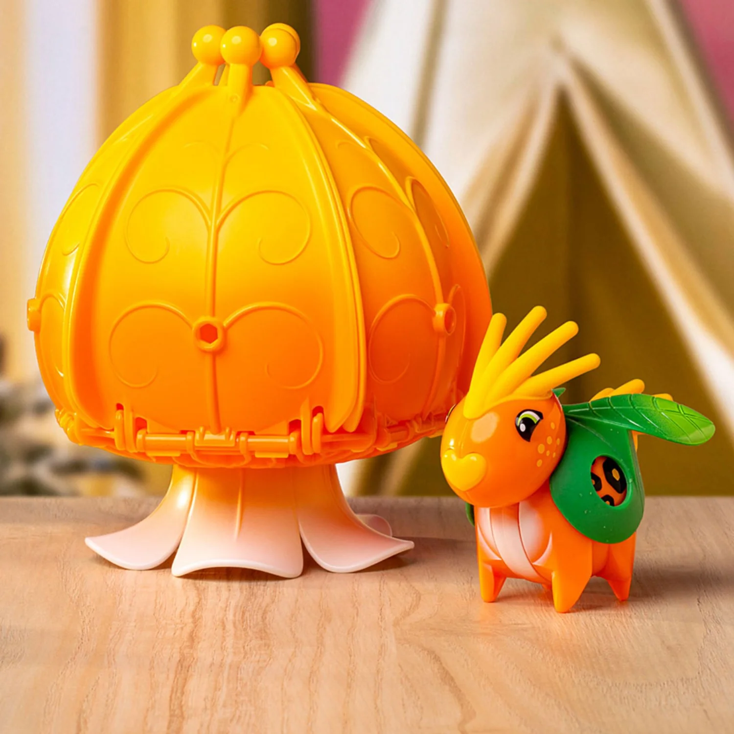 BRIO® Flora 36222 Marigold Flower House - Image 2