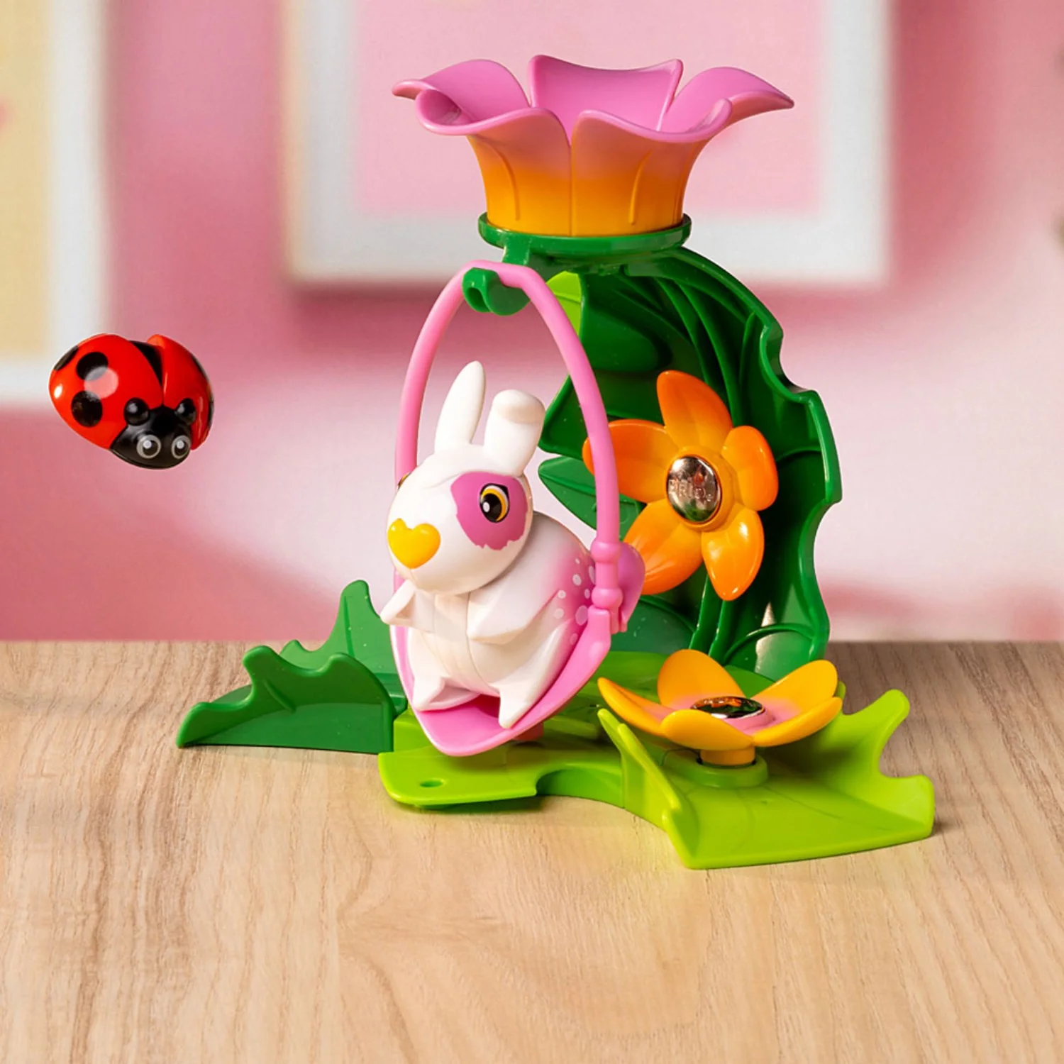 BRIO® Flora 36232 Azalea Flower Swing - Image 2