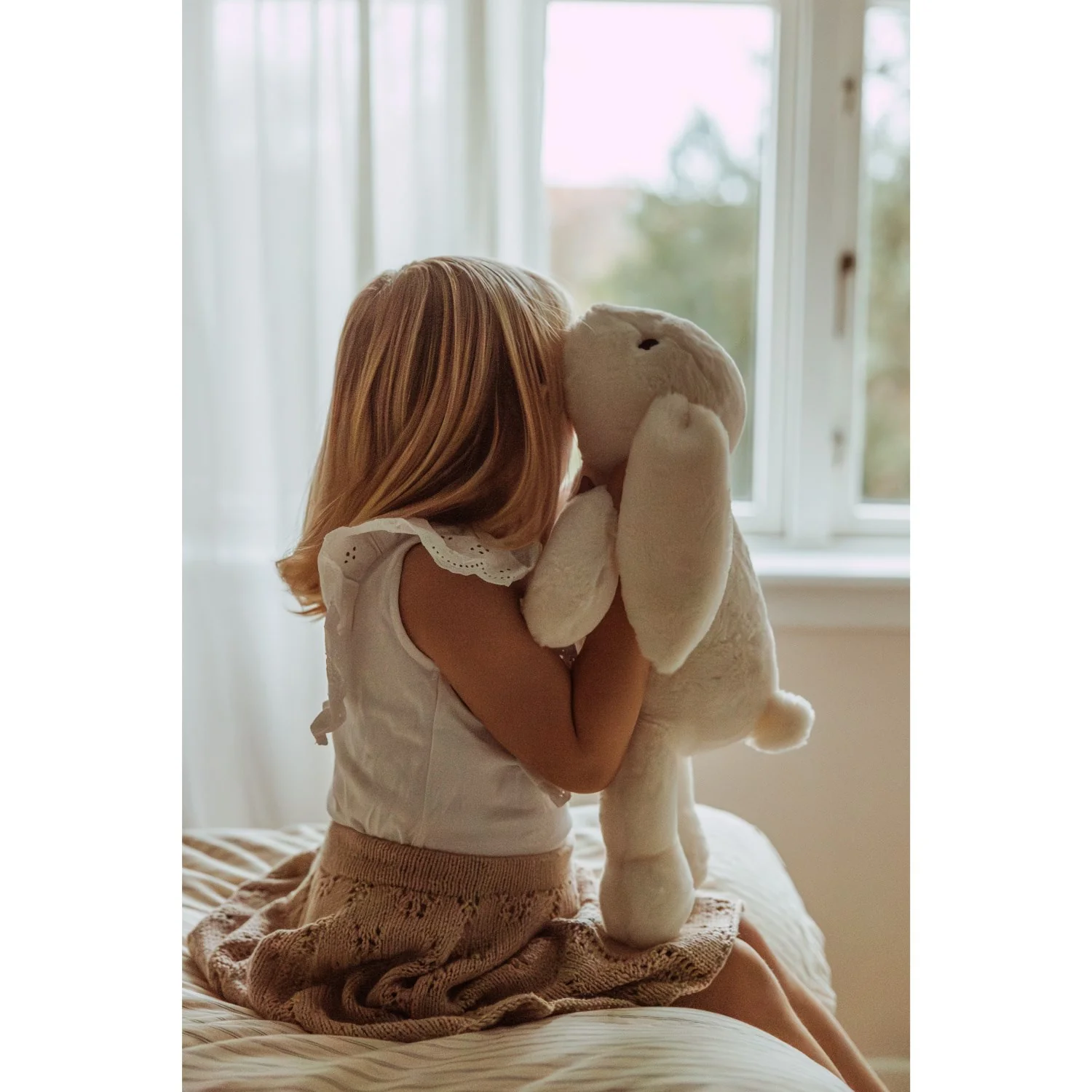 by Astrup Gravitational Animal, Rabbit, 1.2 kg. - Image 2