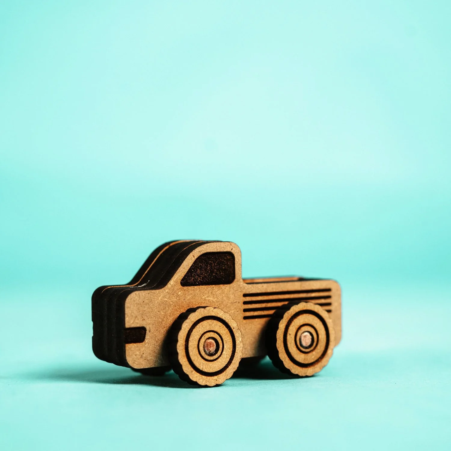 Crateit Town Wooden Toy Thunder Truck - Image 6