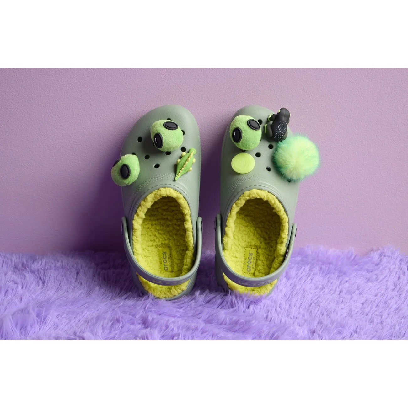 Crocs Moss Classic Lined Clog - Image 2