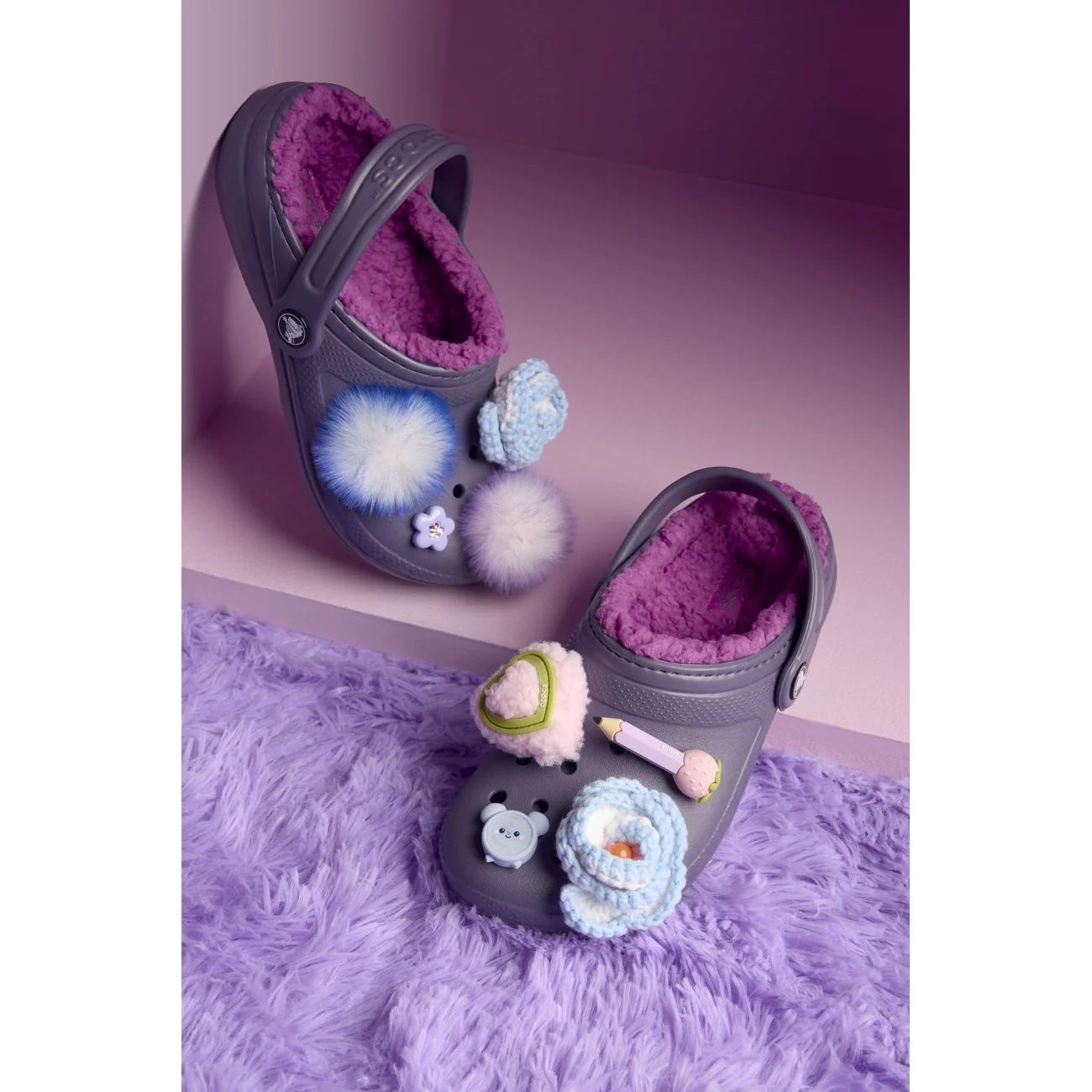 Crocs Nightshade Classic Lined Clog - Image 3