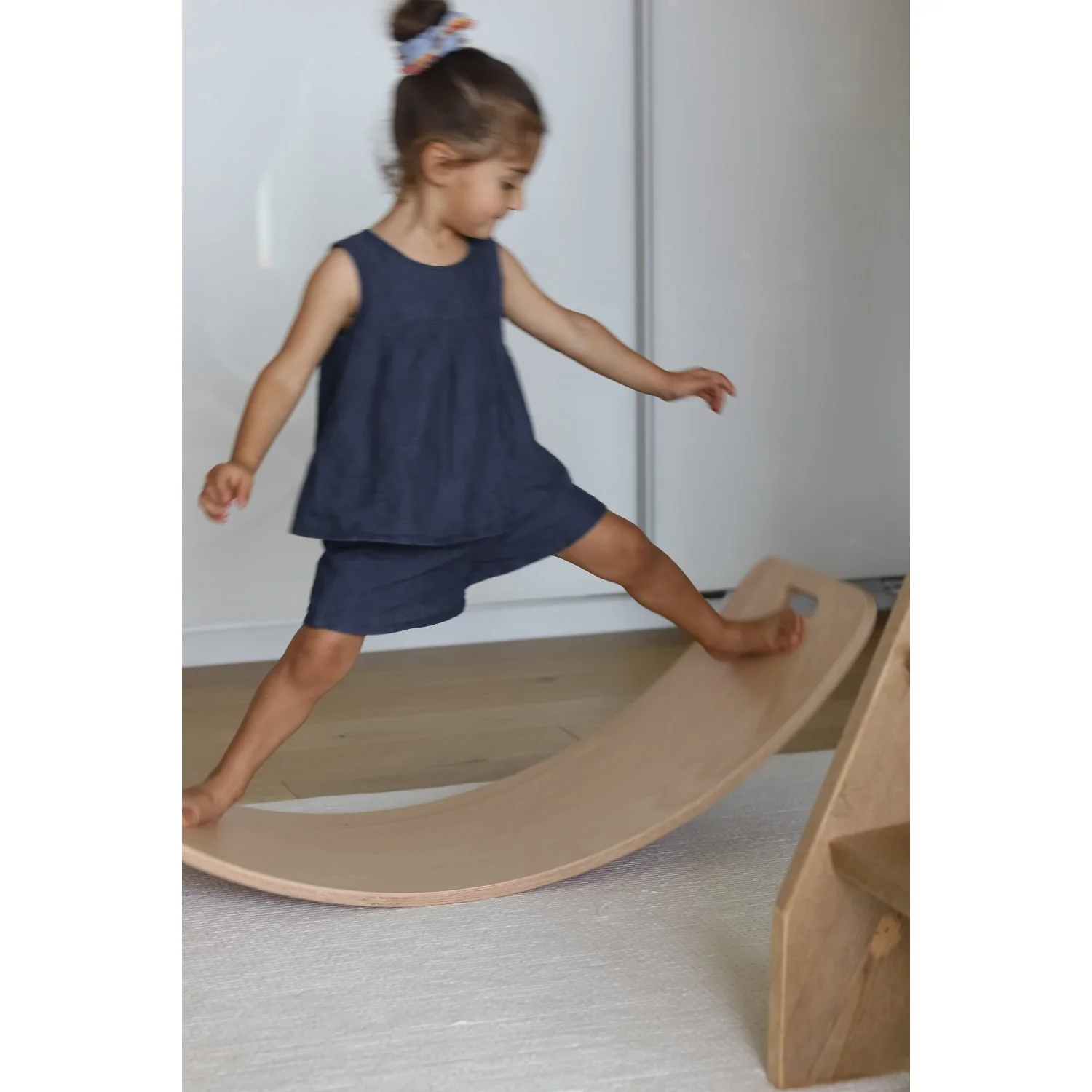 Curve Lab Dark Blue Perfect Arc Balance Board Felt - Image 3