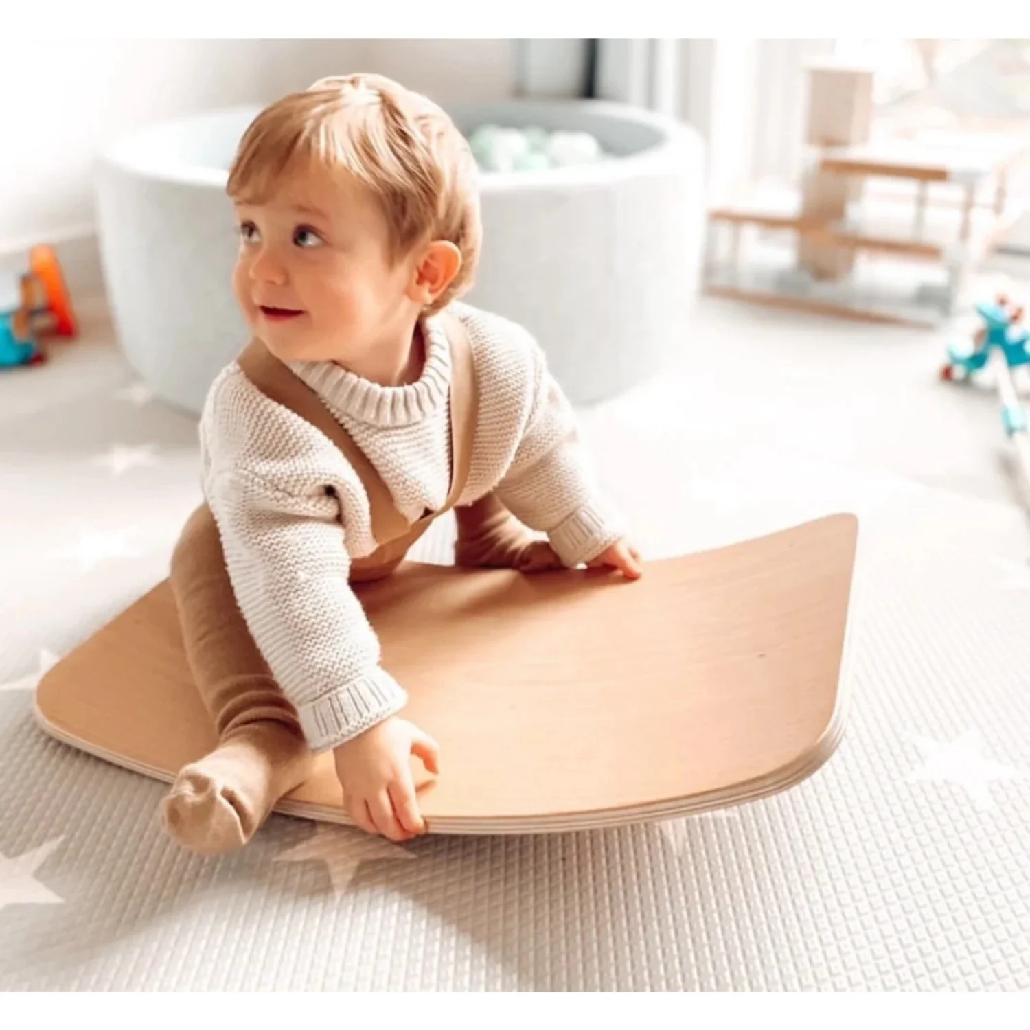 Curve Lab Grey Little Arc Small Balance Board Felt - Image 6