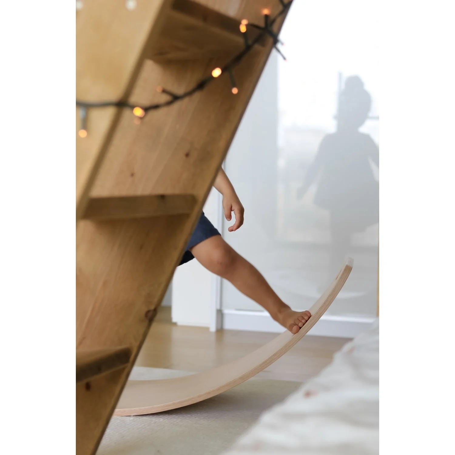 Curve Lab Natural Major Arc Balance Board - Image 3