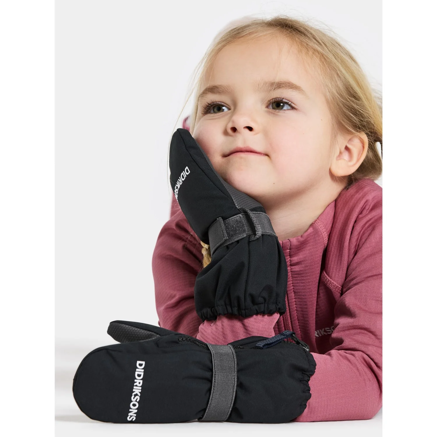 Didriksons Black Biggles Zip Mitten 8 - Image 2