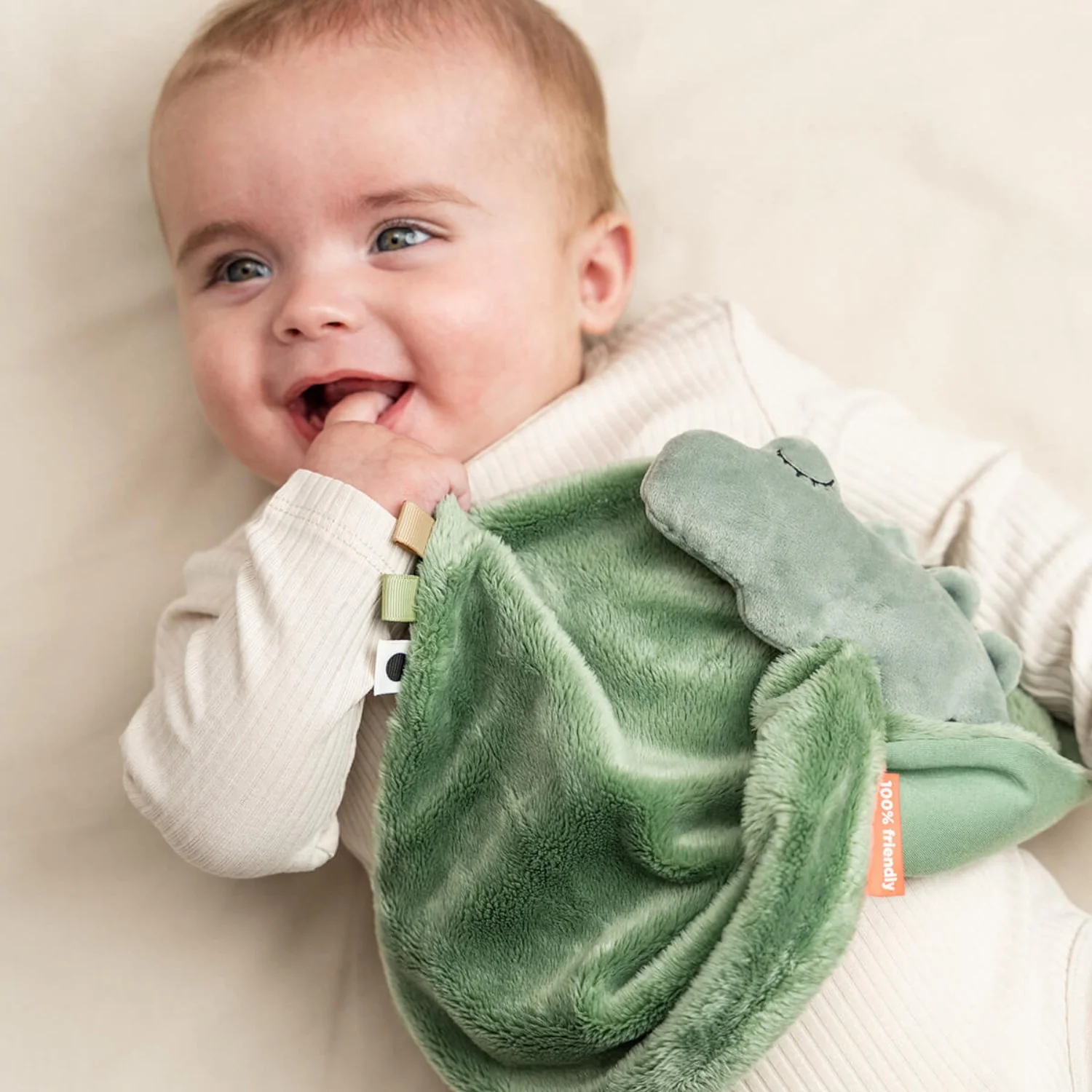 DonebyDeer Croco Green Cuddle Cloth - Image 3