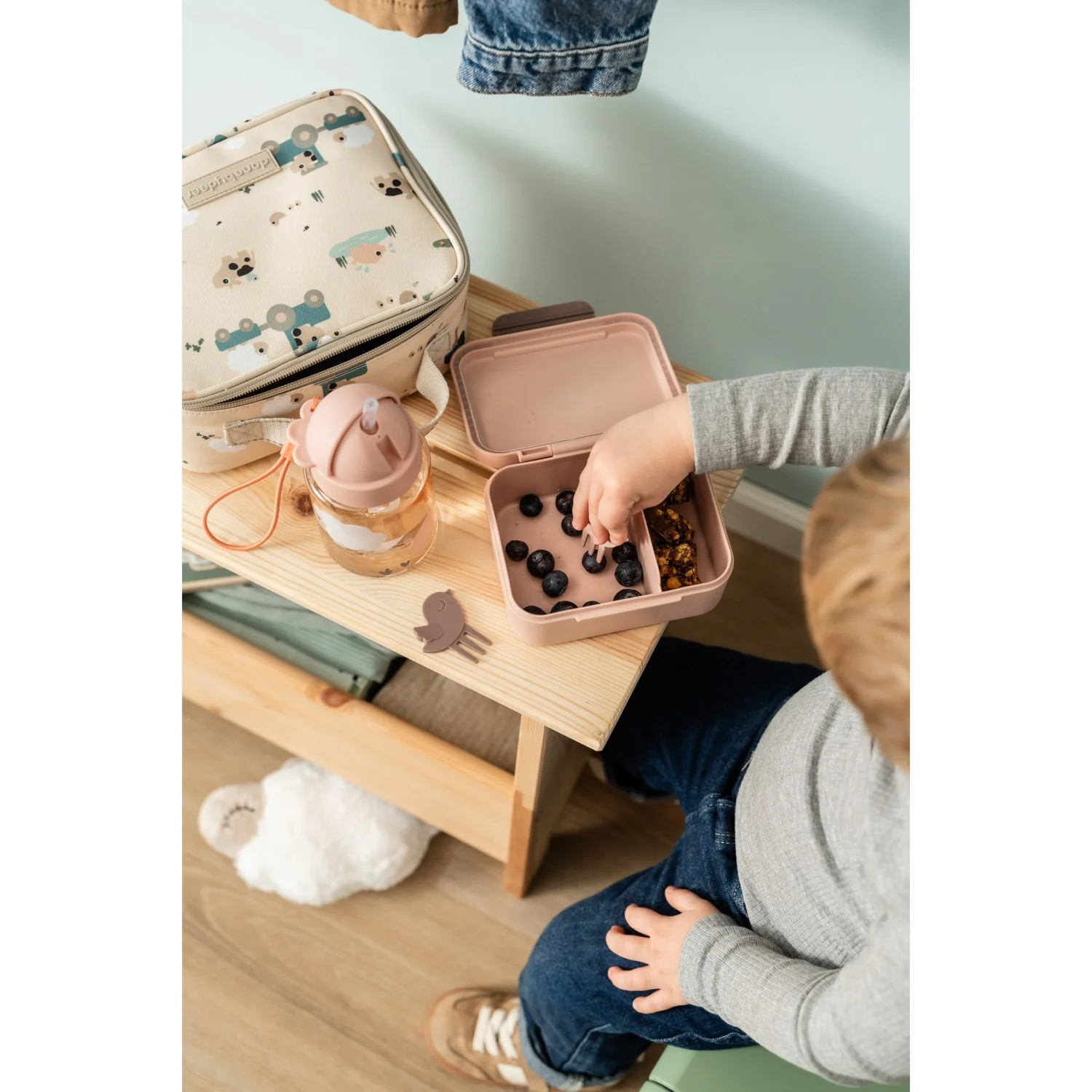 DonebyDeer Sand Tiny Farm Tiny Insulated Lunch Bag - Image 8