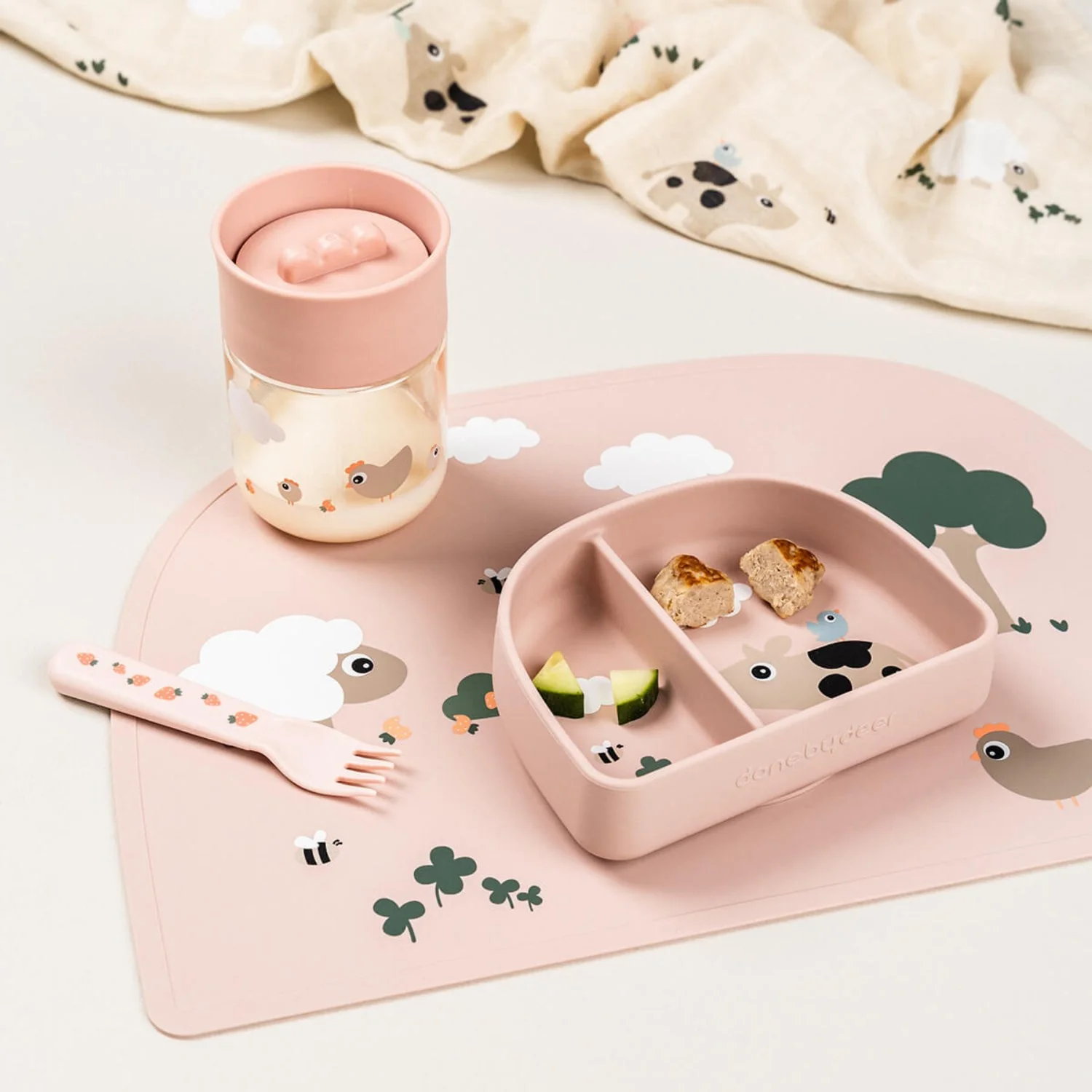 DonebyDeer Tiny Farm Powder Stick&Stay Divided Bowl - Image 2