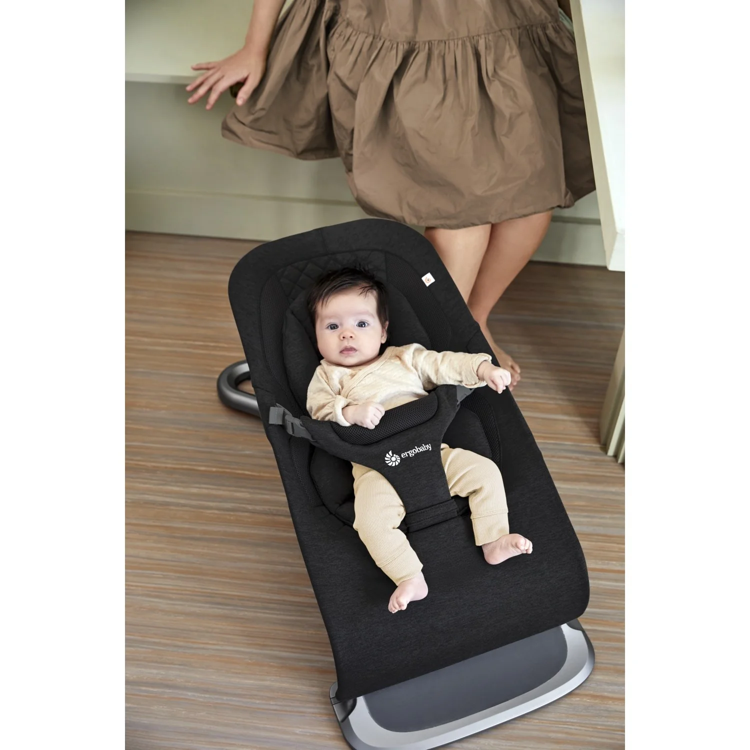 Ergobaby Onyx Black Evolve Bouncer - Image 5