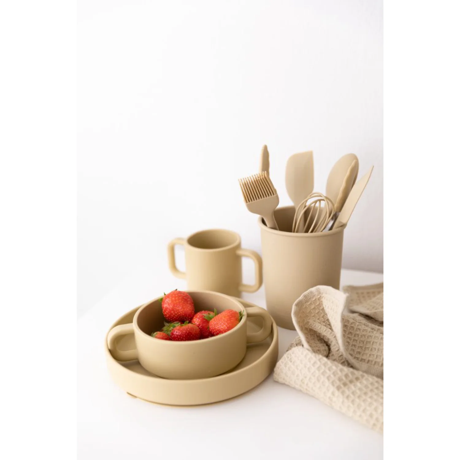 Everleigh & Me Clay Dinner Set - Image 2