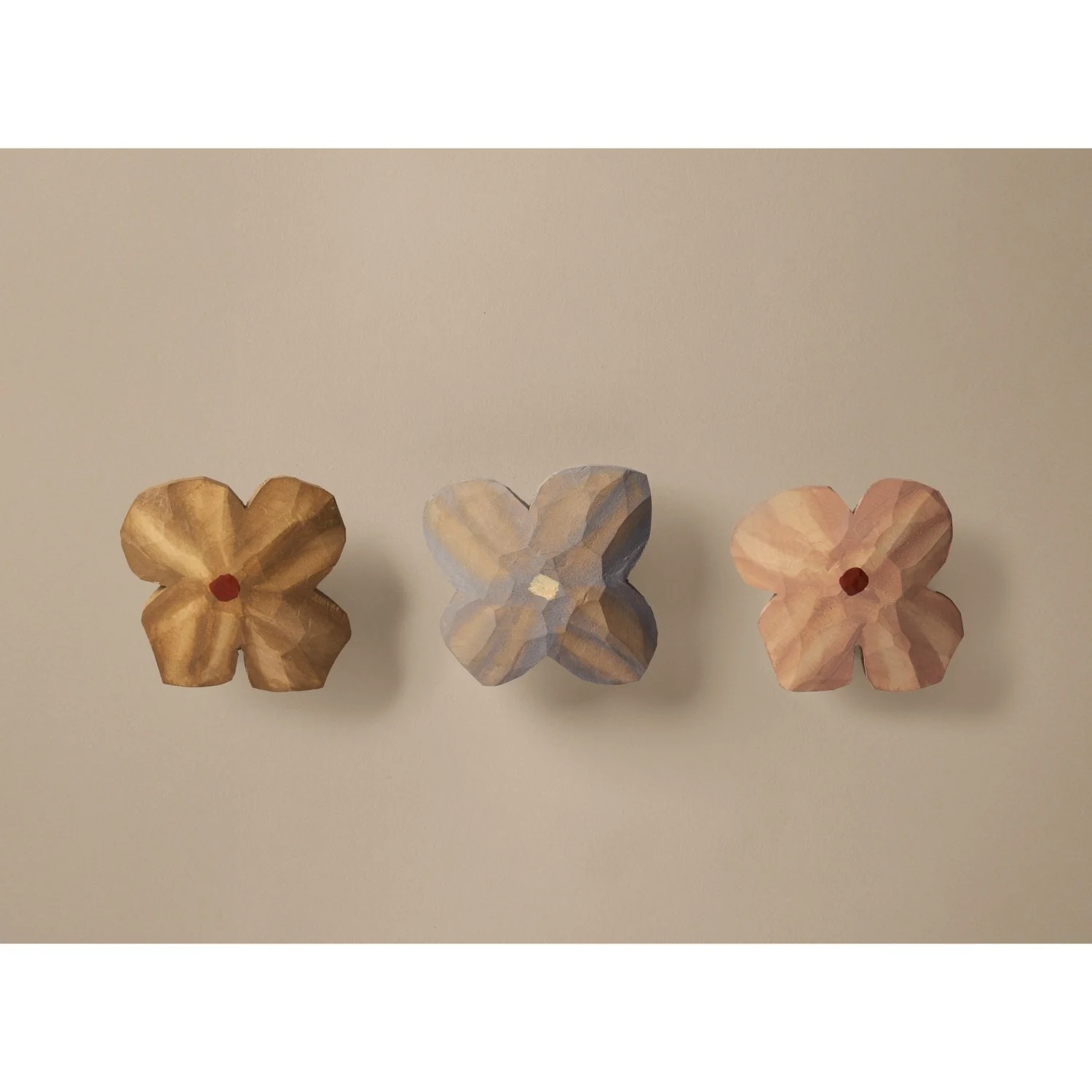 Ferm Living Multi Poesie Hand Carved Magnets 3-Pack - Image 5