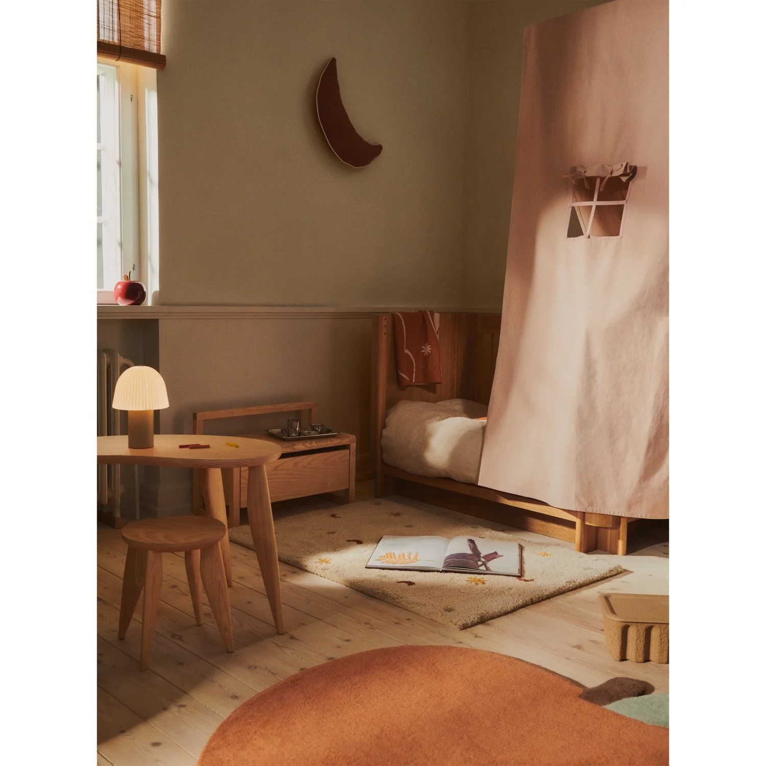 Ferm Living Rose Settle Bed Canopy - Image 2