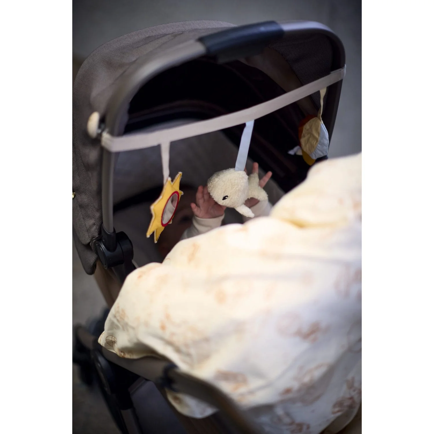 FILIBABBA Dreamy Adventurers Pram Chain With Charms - Image 2
