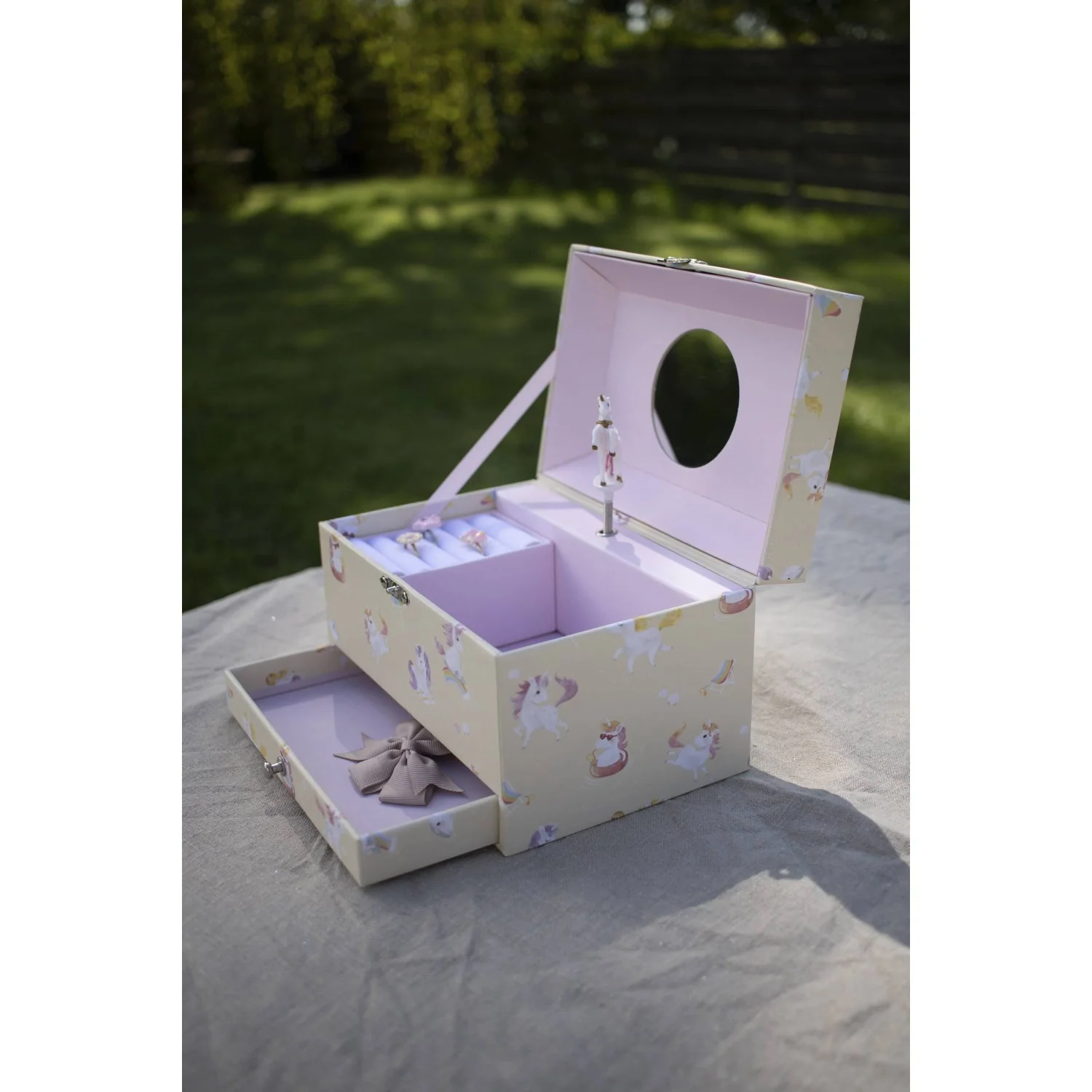 FILIBABBA Unicorn Jewellery Box With Music - Image 5