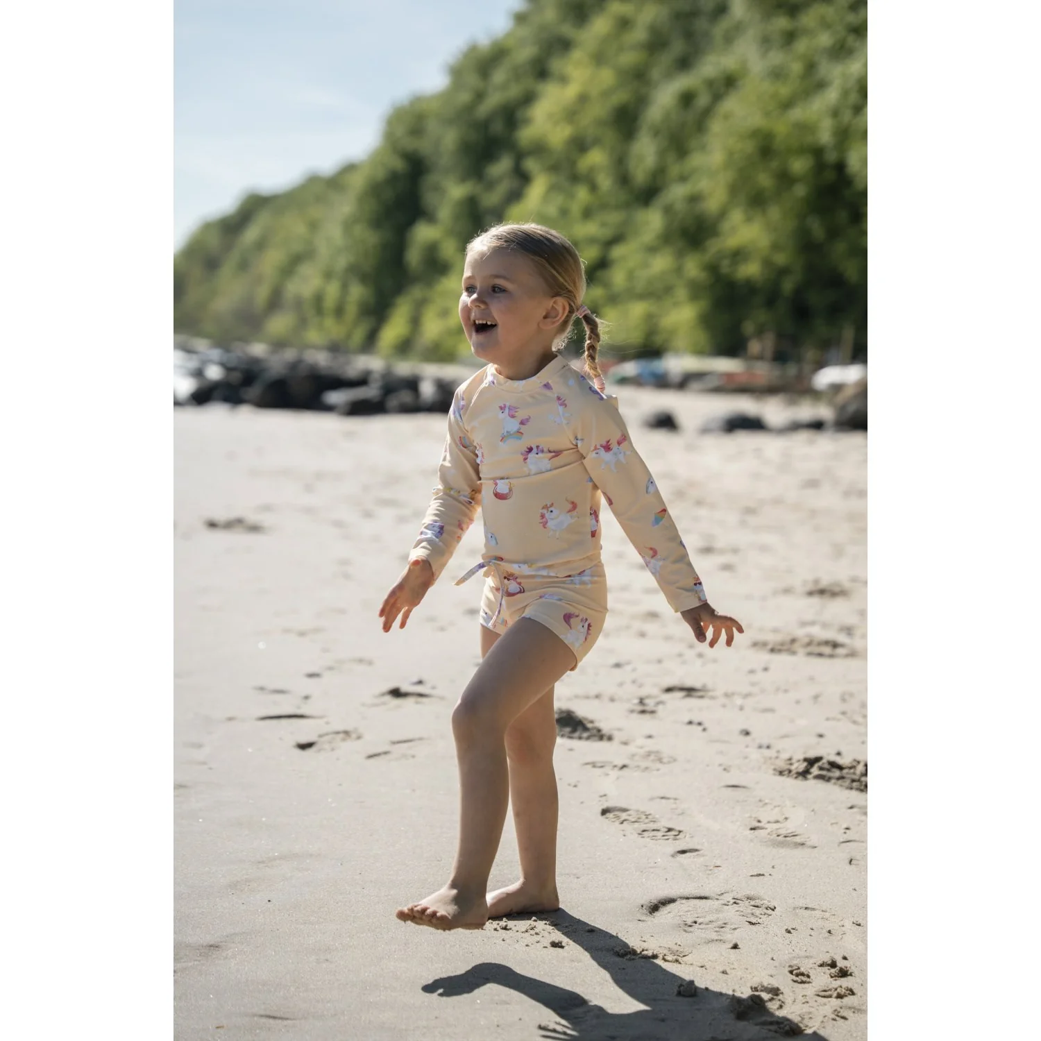 FILIBABBA Unicorn Shores Orla Swim Shorts - Image 3