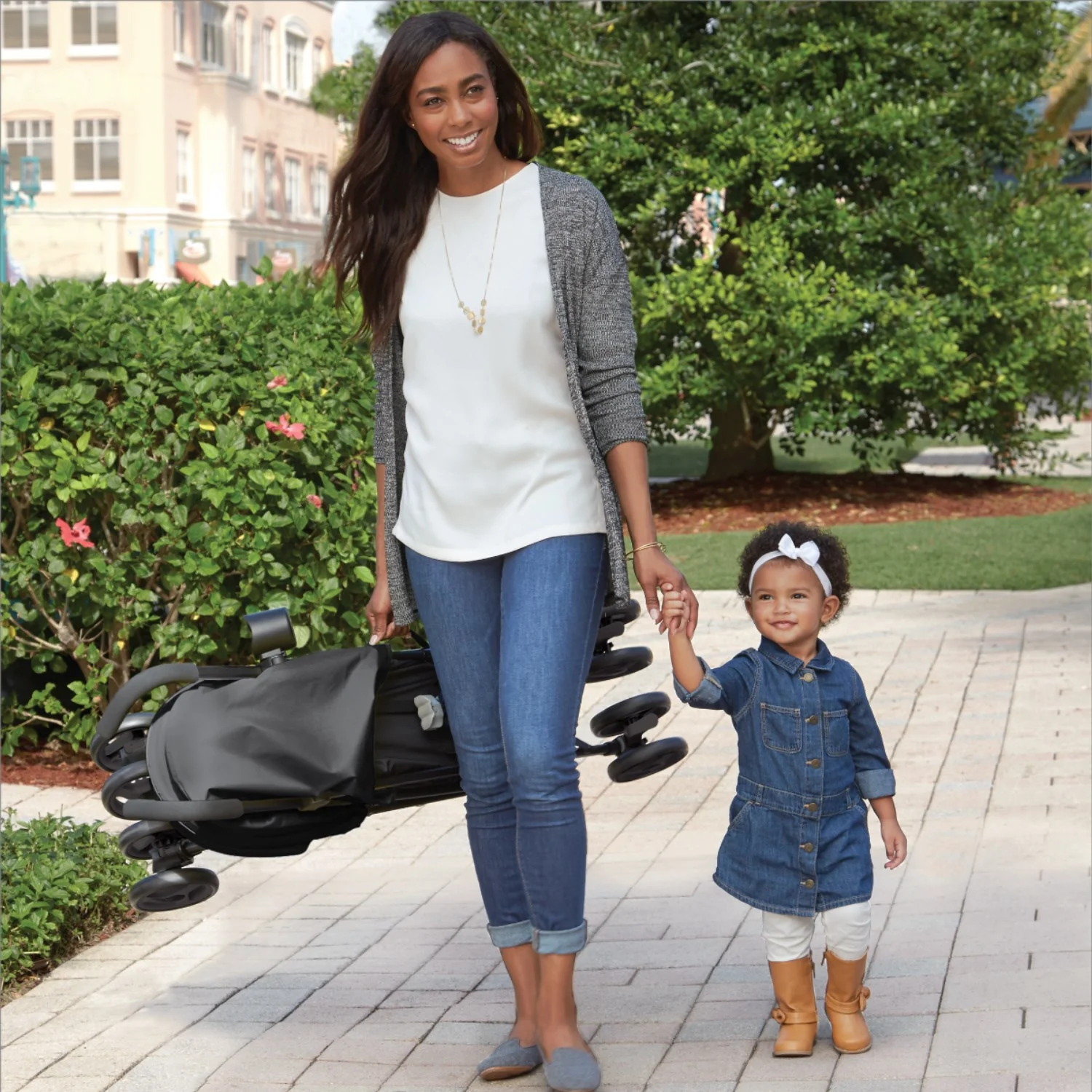 Graco Black Grey Travelite - Image 4