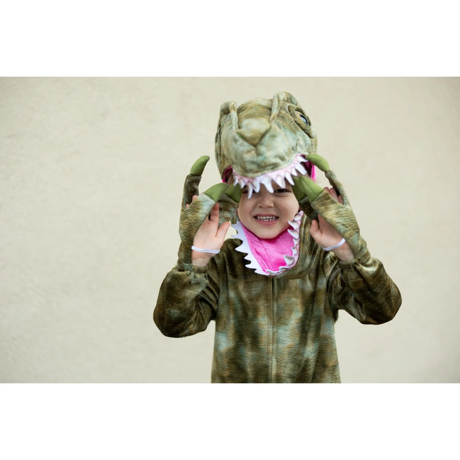 Great Pretenders A Land Before Mine Deluxe Raptor - Image 2