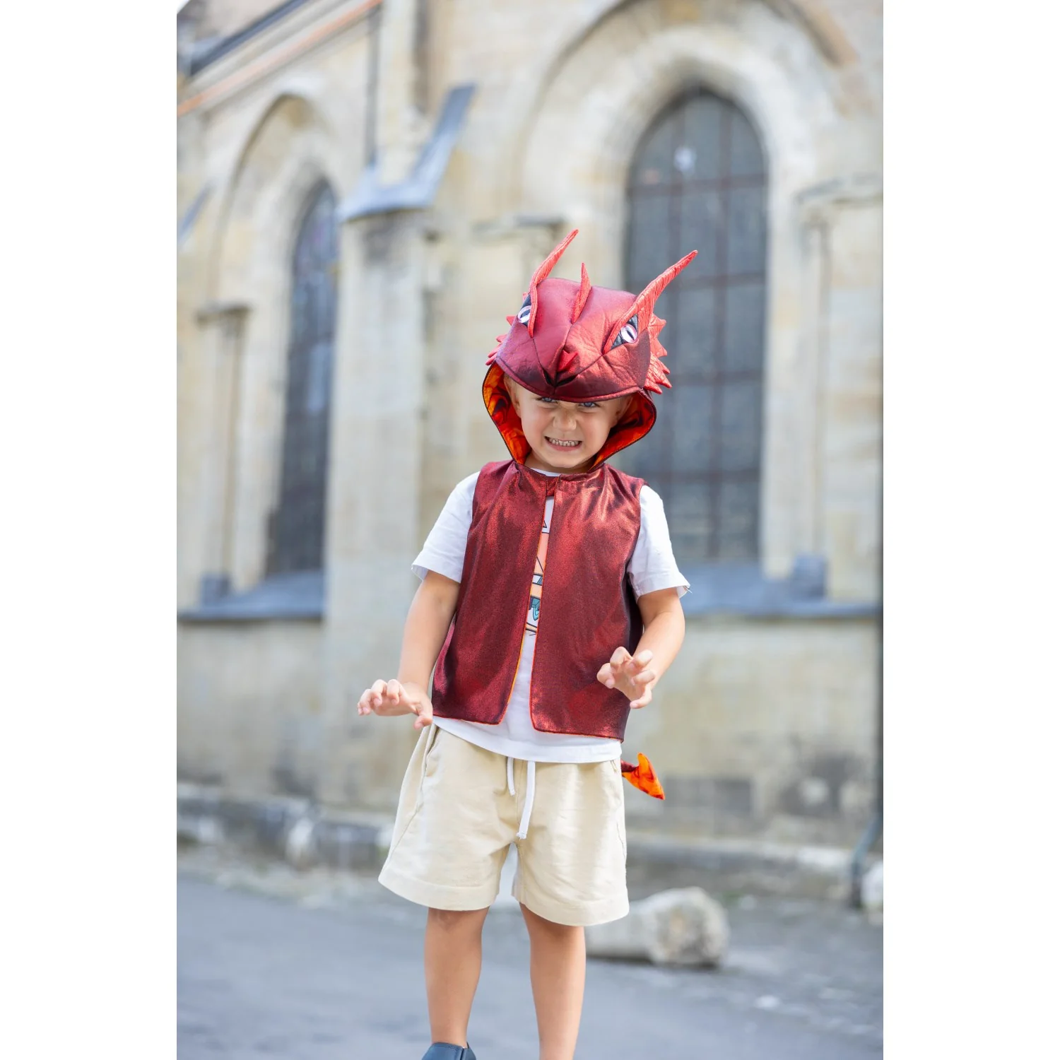 Great Pretenders The All Day Everday Dragon Vest - Image 13