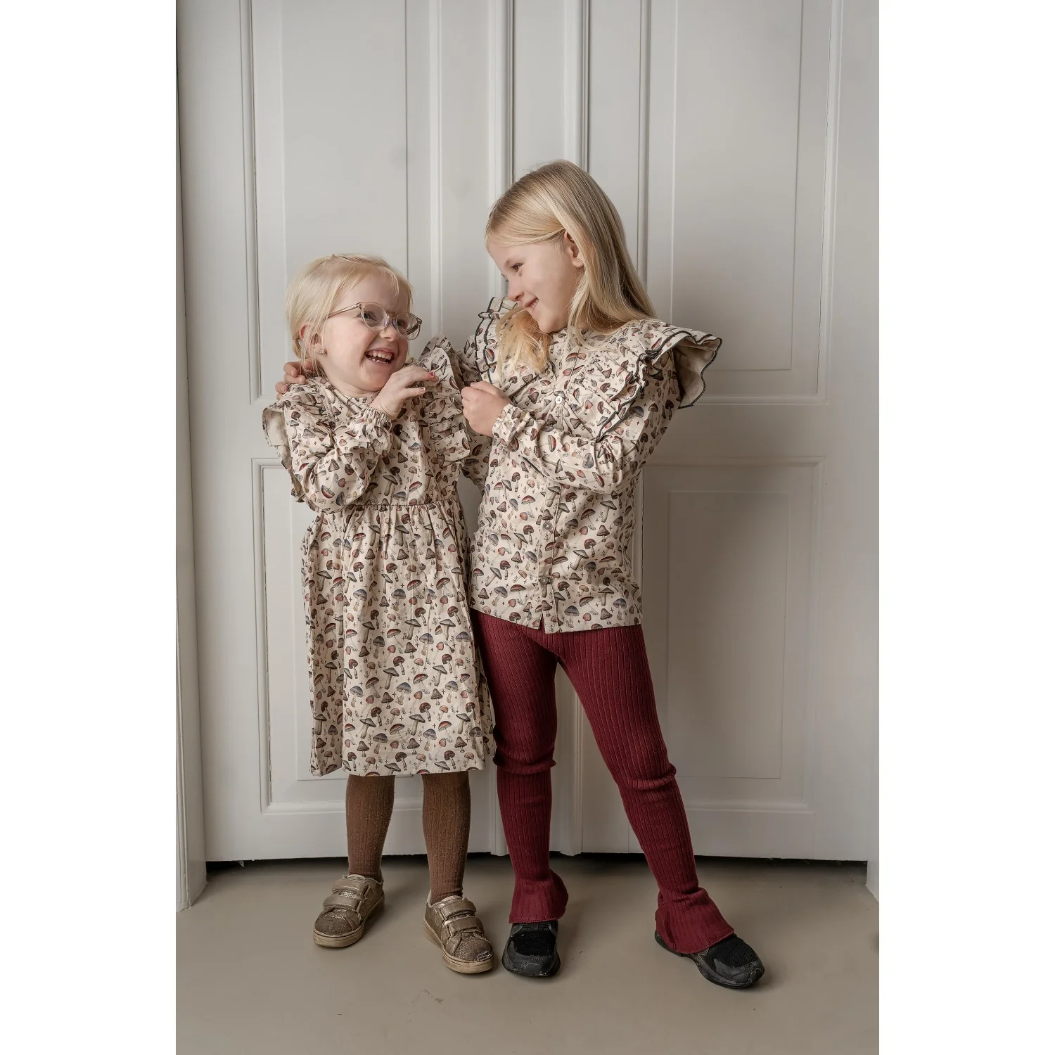 Hanevild Rainy Mushroom Shirt - Image 4