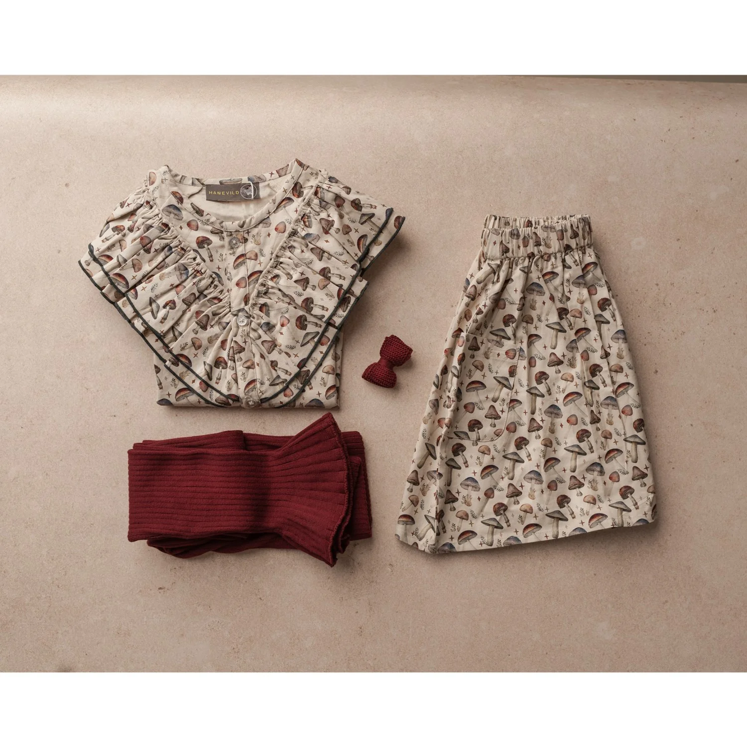 Hanevild Rainy Mushroom Shirt - Image 9