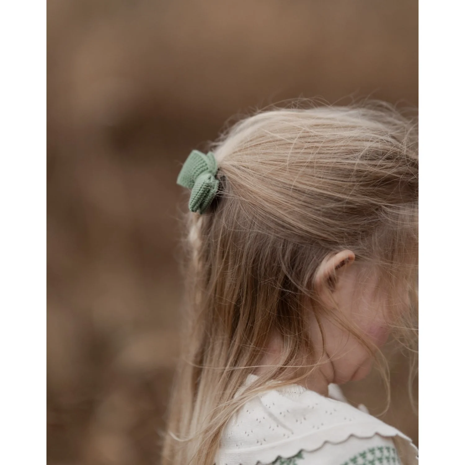 Hanevild Shale Green Tanja Bow - Image 4