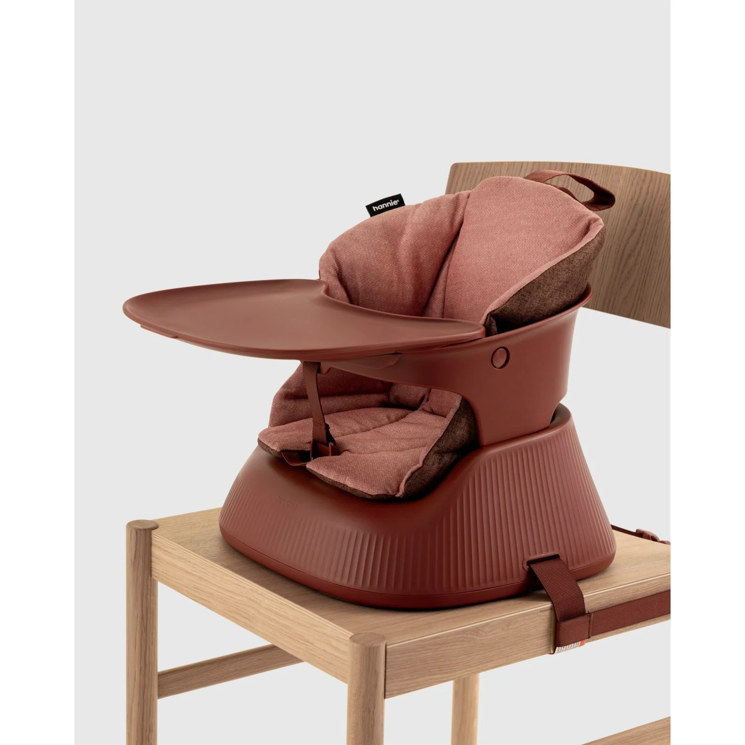 Hannie Mahogany Red The Portable High Chair - Image 5