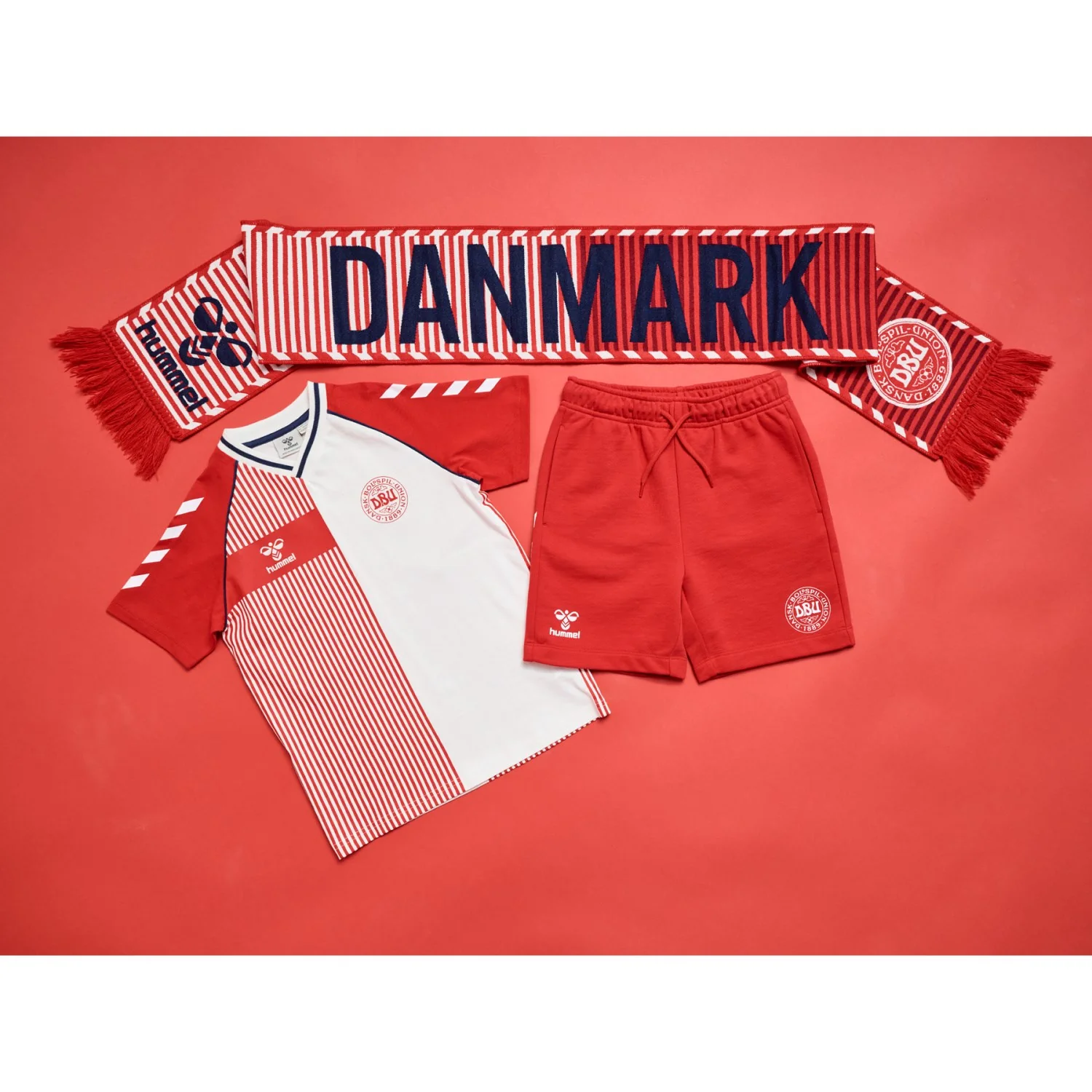 Hummel Tango Red Jr Reg Dbu Stripy T-Shirt S/S - Image 4