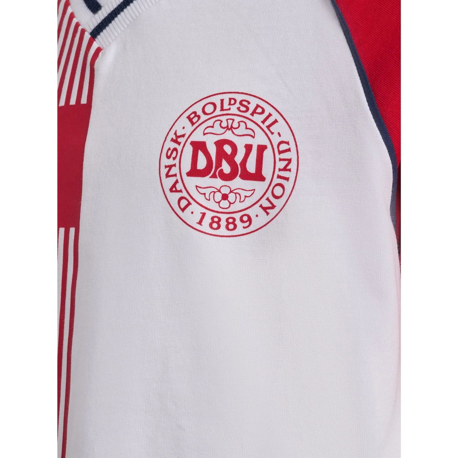 Hummel Tango Red Jr Reg Dbu Stripy T-Shirt S/S - Image 7
