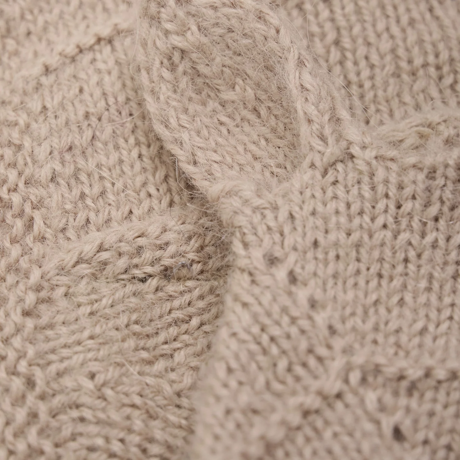 Huttelihut Mahogany Rose Bonnet Ears Alpaca Wool Knit - Image 2