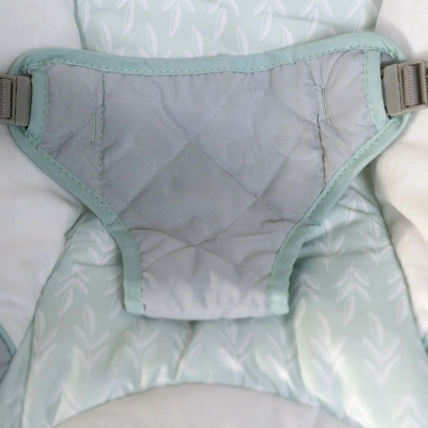 Ingenuity Grey Cosy Spot Baby Bouncer With Activity Arch In Wood - Image 5