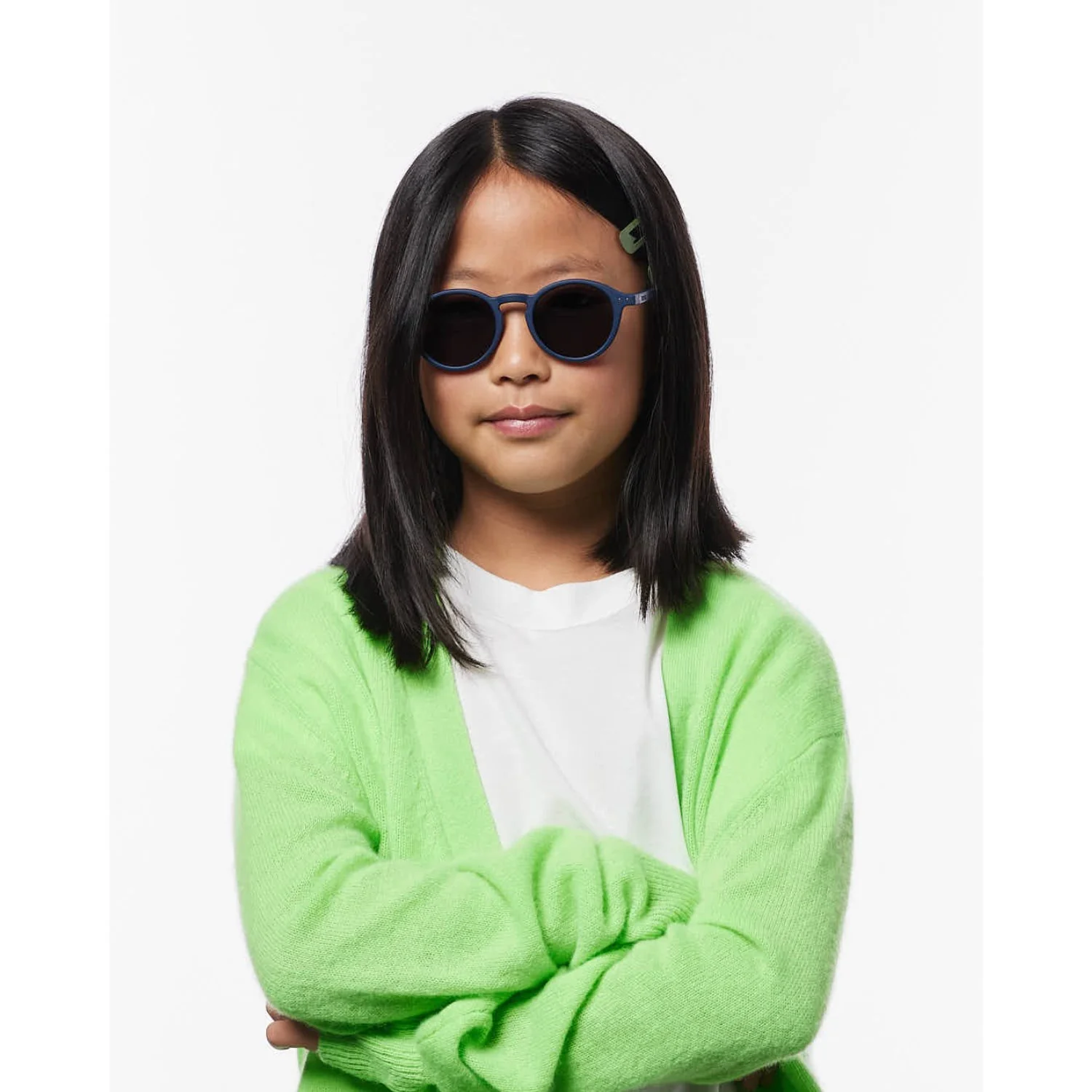 Izipizi JUNIOR 7/11 D Navy Blue Sunglasses - Image 3