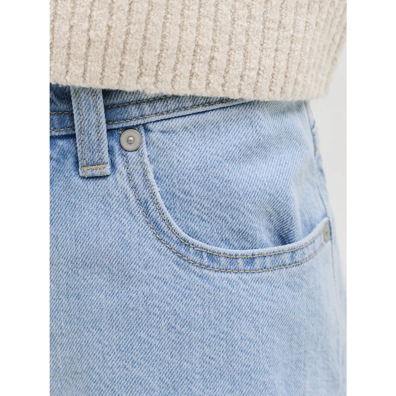 Jack & Jones Junior Blue Denim Jjialex Jjoriginal Shorts Sq 738 Sn Jnr - Image 4