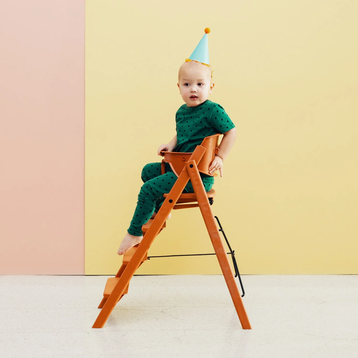 KAOS Terracotta Pink Klapp High Chair Recycled - Image 2
