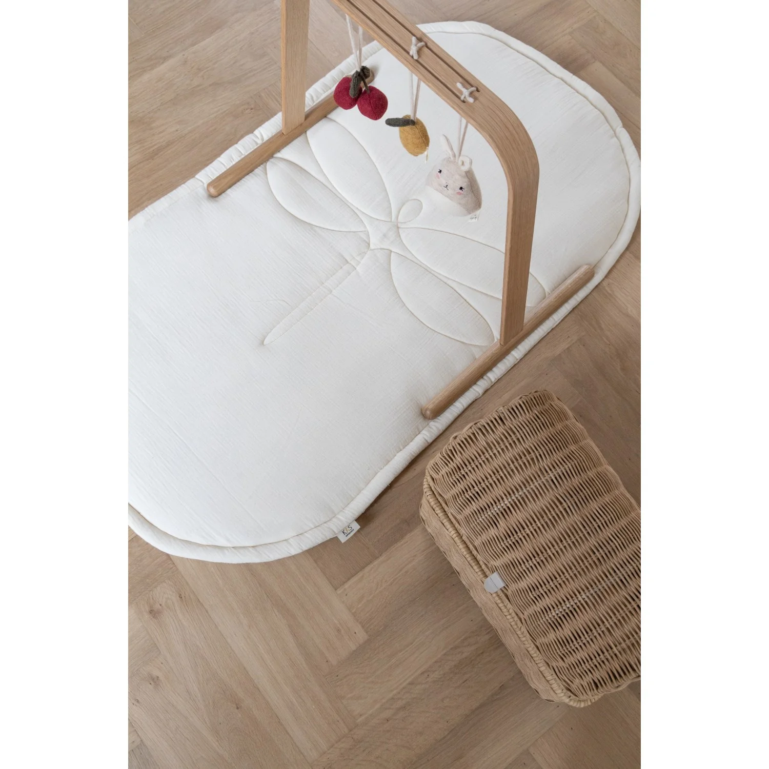 KAS Kopenhagen Cream Dragon Fly Oval Playmat - Image 2