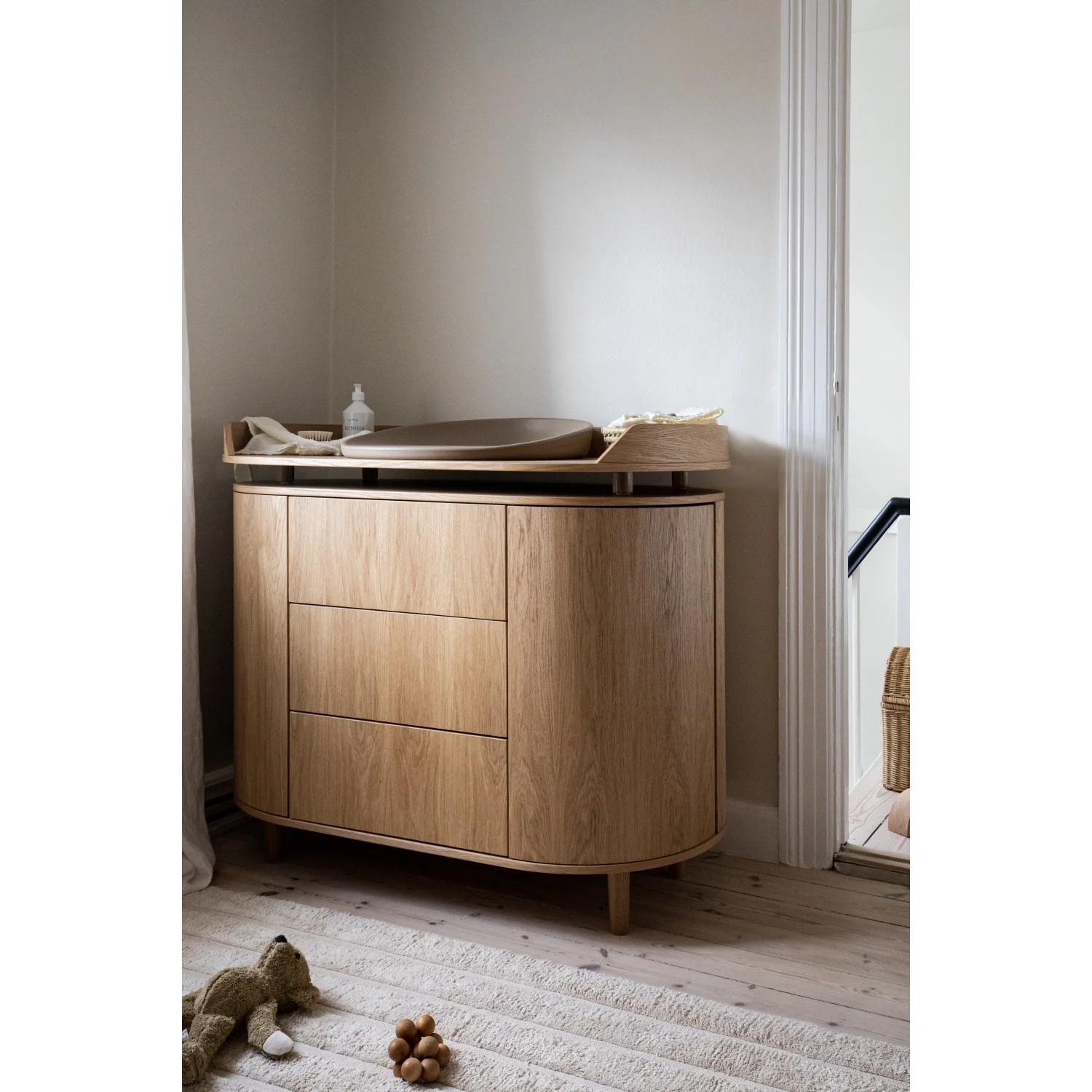 KAS Kopenhagen Oak Veneer Kai Dresser - Image 4