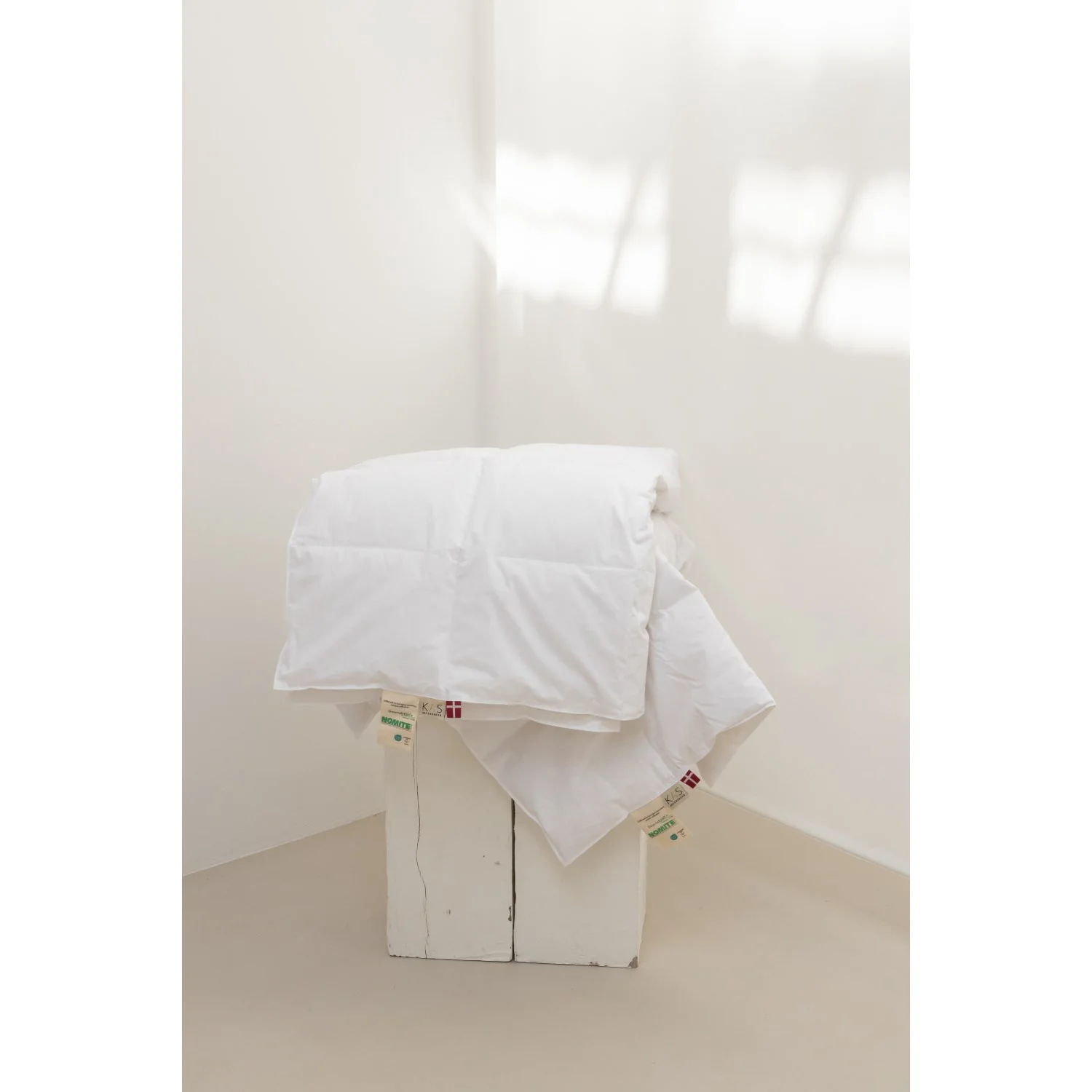 KAS Kopenhagen White Little Viking (Junior) Winter/outdoor Duvet - Image 7