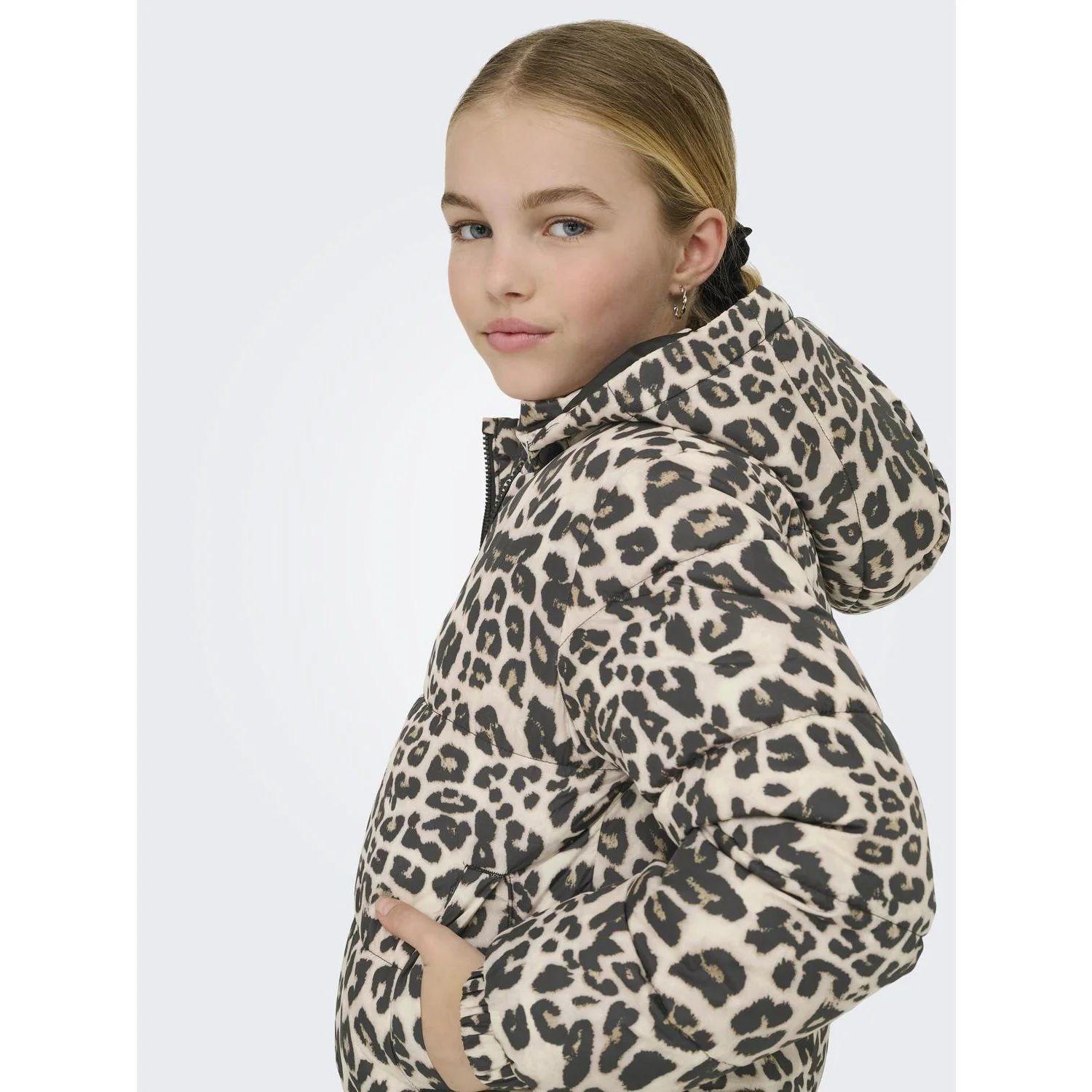 kids ONLY Silver Mink Leo Kogdalia Sht Puffer Aop Jacket Otw Noos - Image 4