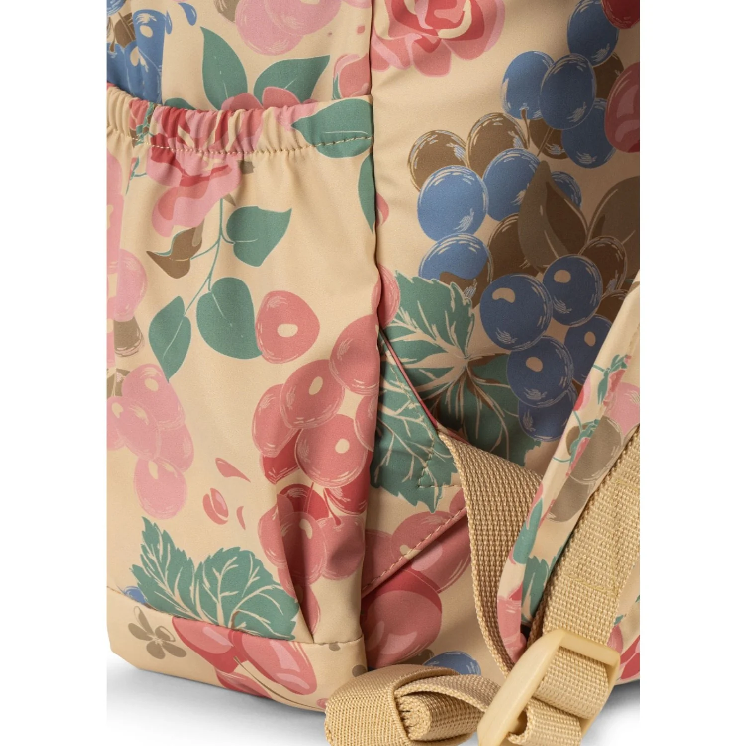 Konges Sløjd Bloomiegrape Rainy Backpack - Image 4