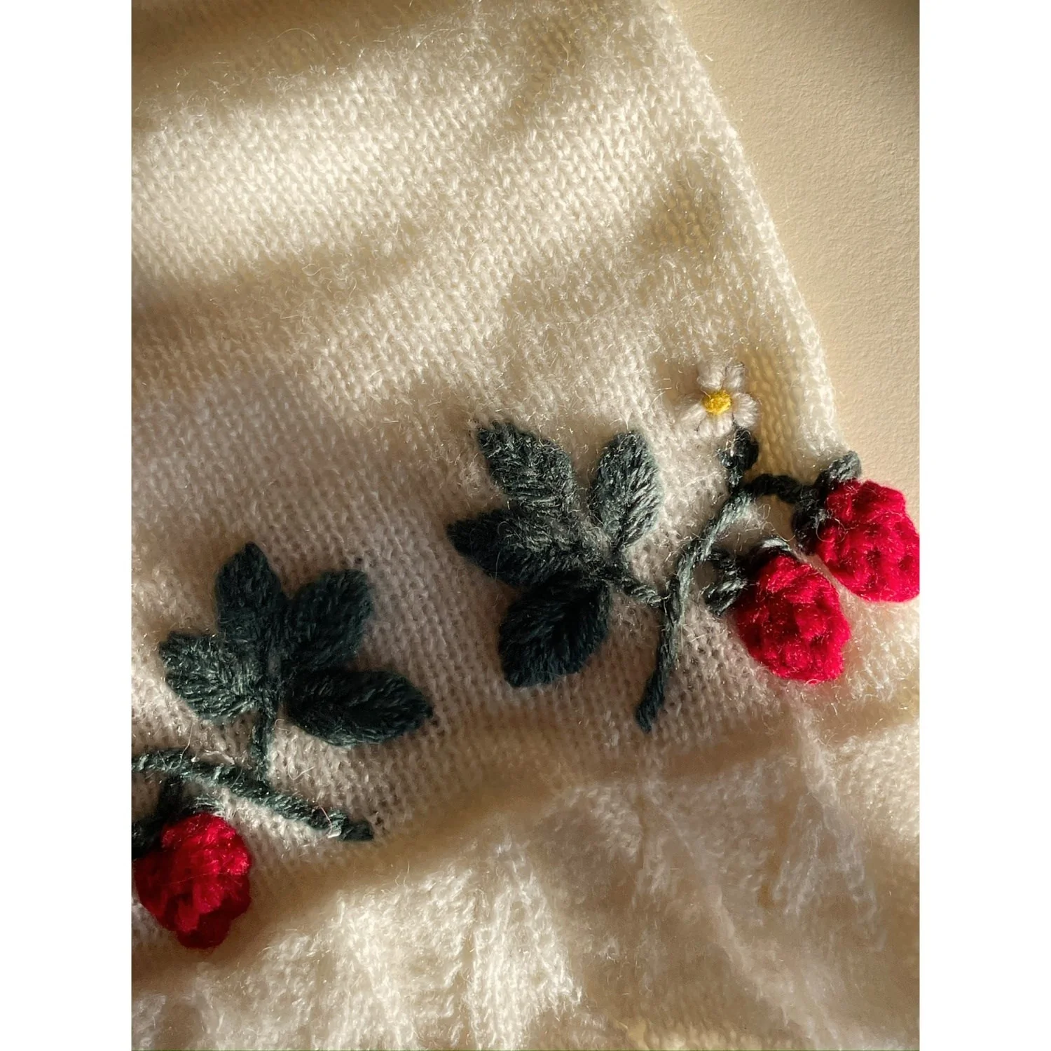 Konges Sløjd Bright White Minia Frill Cardigan - Image 3