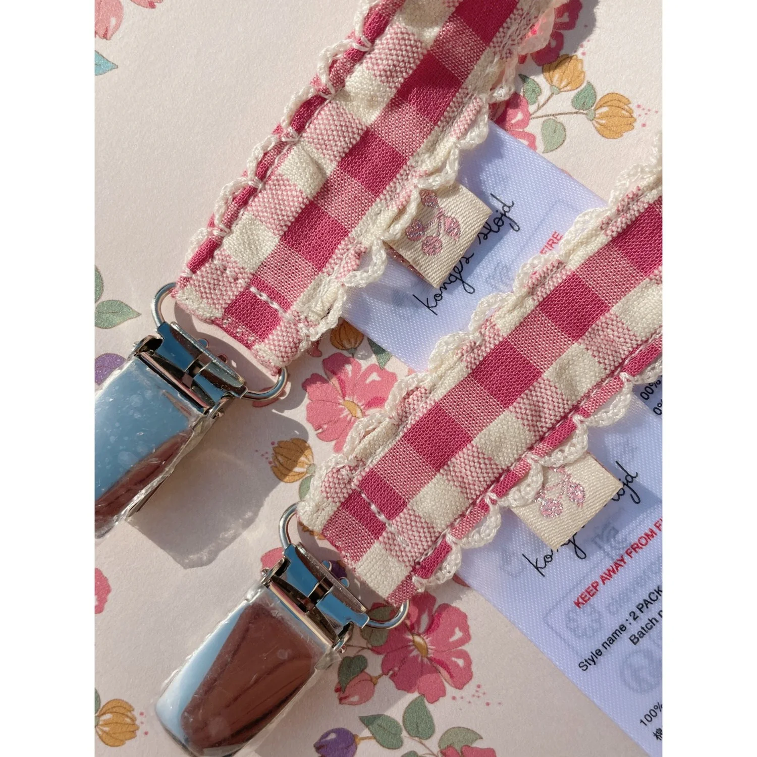 Konges Sløjd Bubblegum Check 2 Pack Pacifier Strap - Image 2