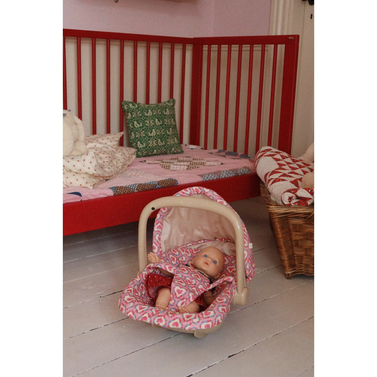 Konges Sløjd Felice Rose Doll Car Seat - Image 2