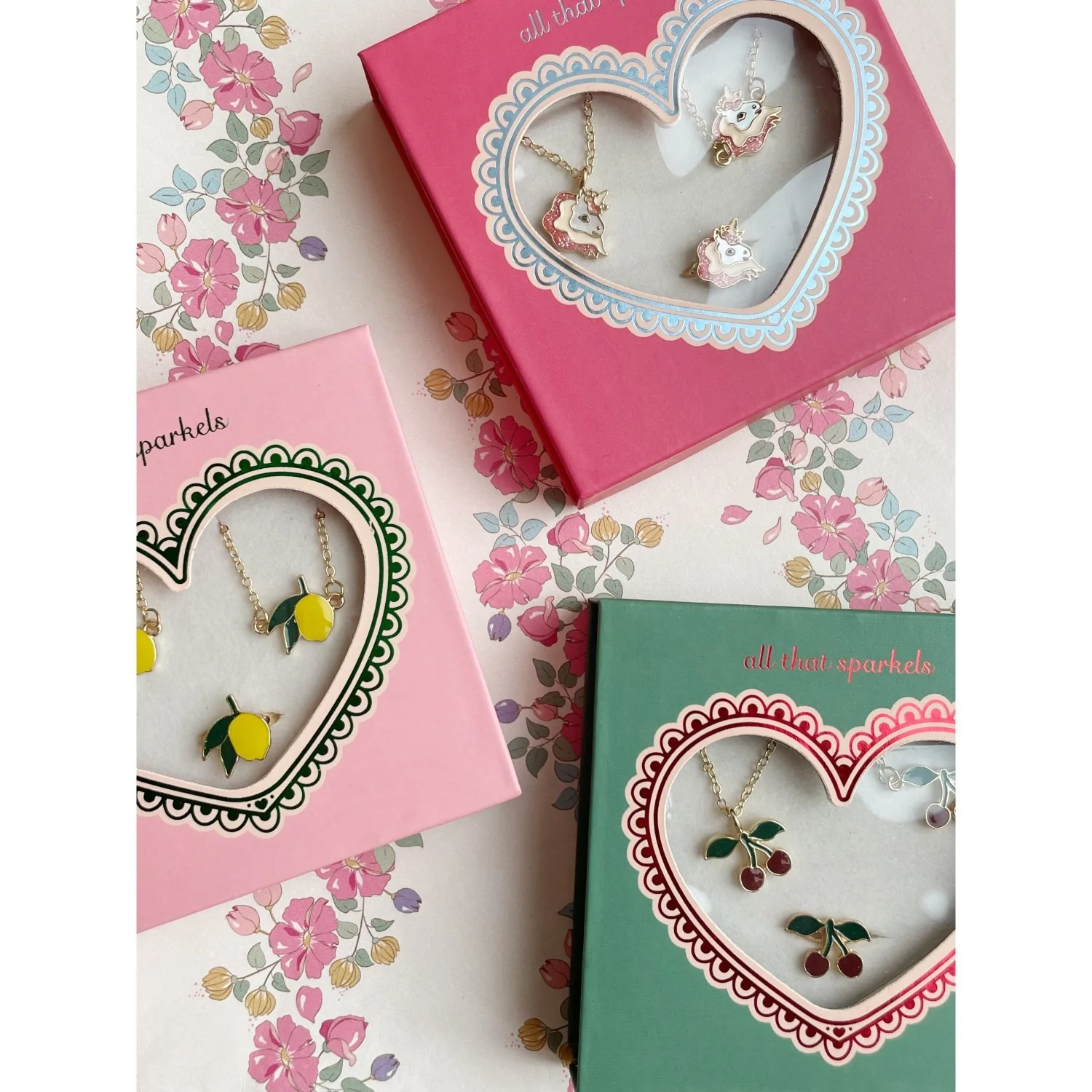Konges Sløjd Gold Cherry Jewelry Set - Image 3